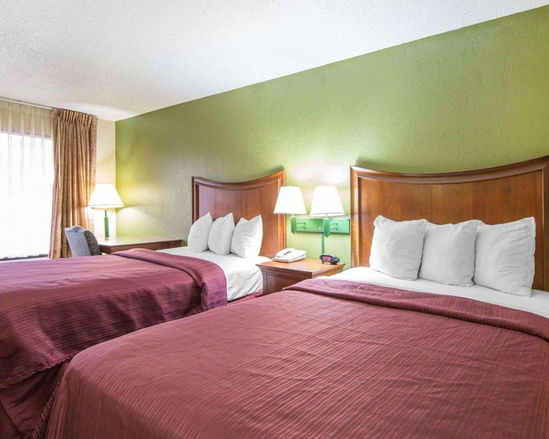 Quality Inn Merchants Drive photo 14