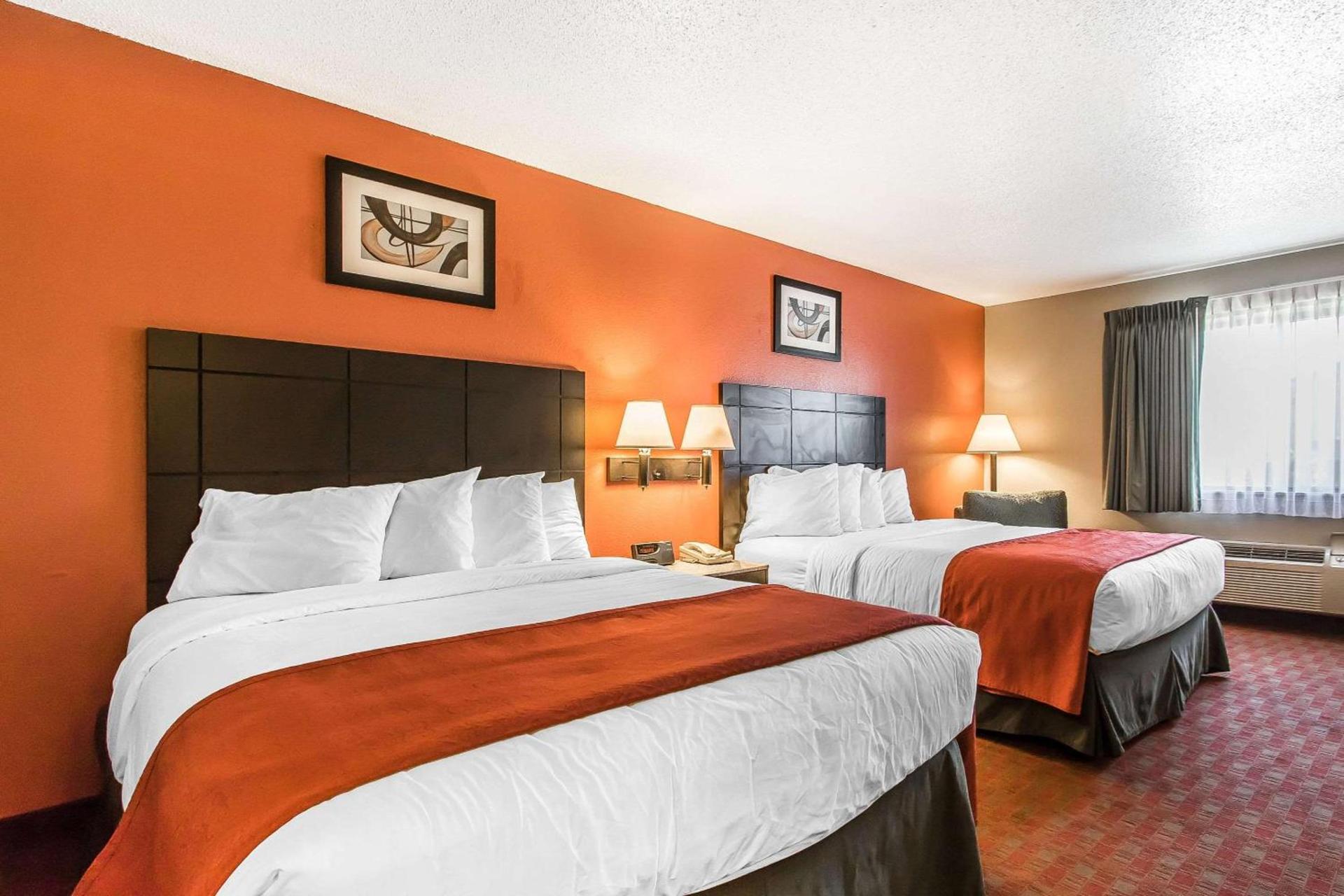 Quality Inn & Suites photo 5