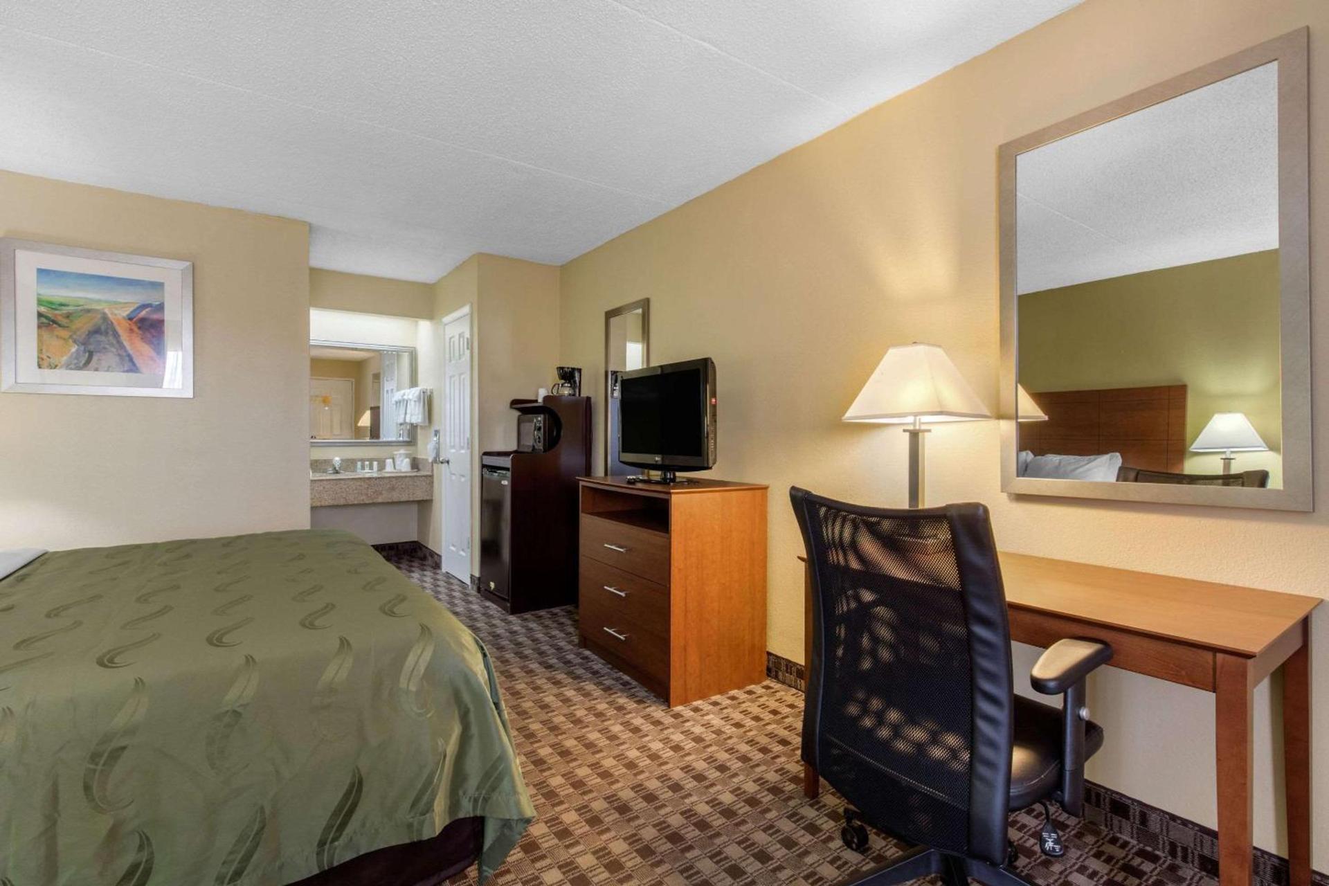 Quality Inn Lebanon photo 6