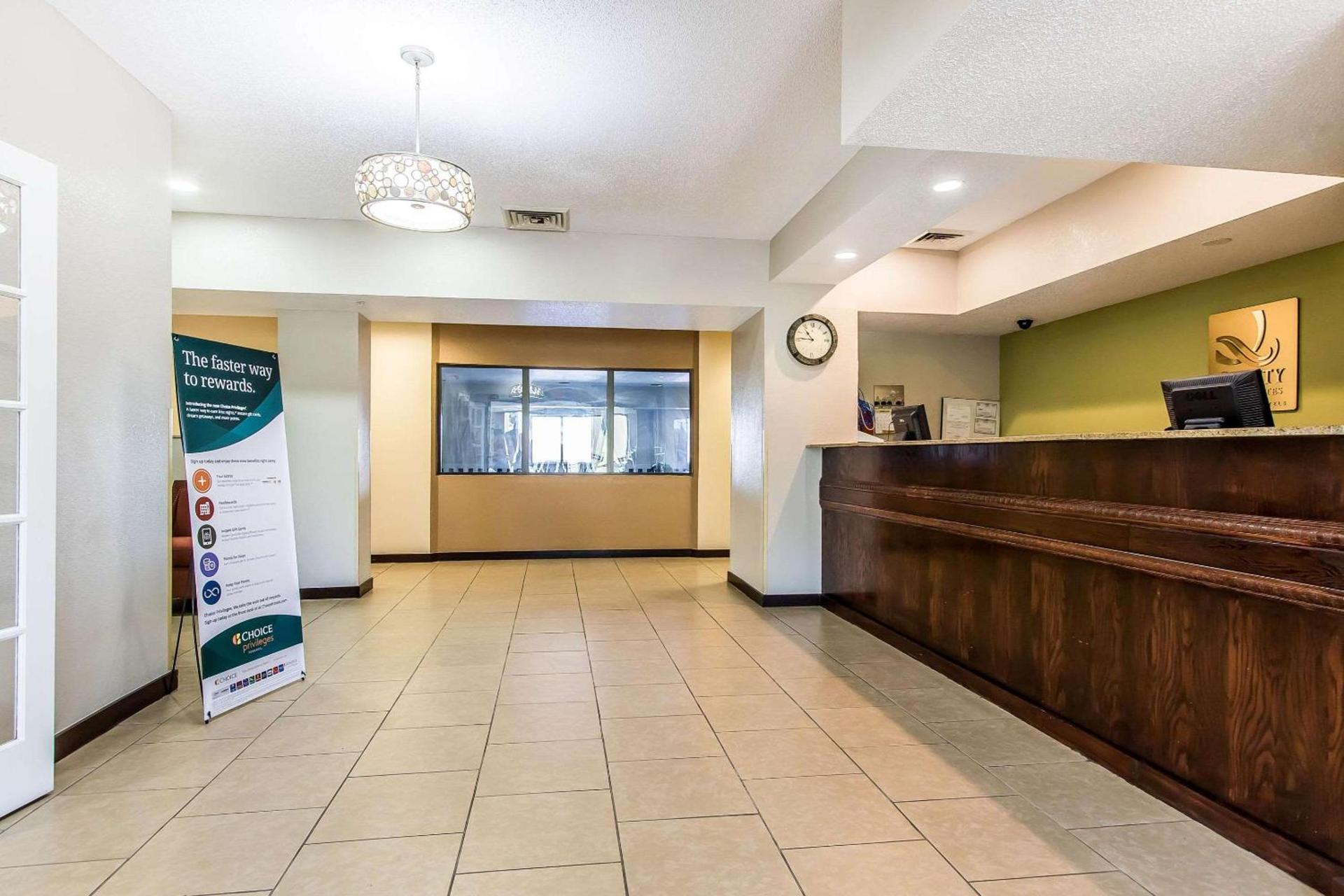 Quality Inn & Suites photo 6