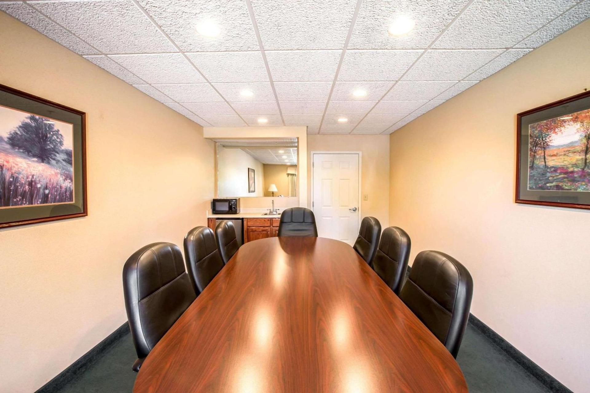 Quality Inn Greeneville - Tusculum photo 4