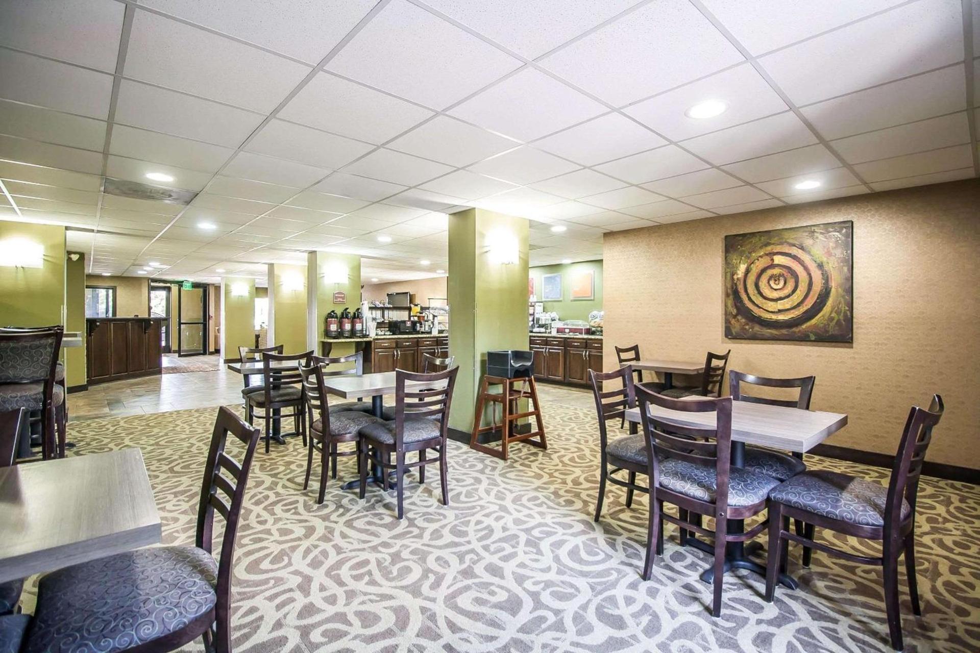 Comfort Inn Jackson I-40 photo 7