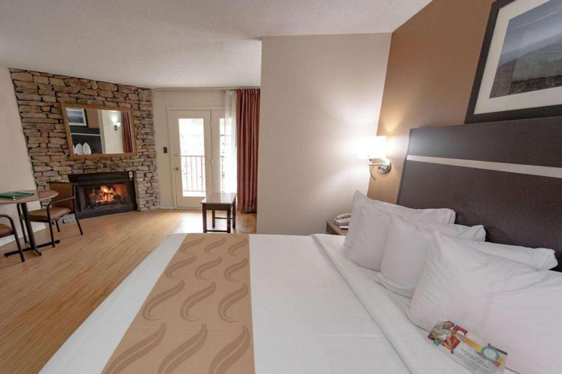 Quality Inn & Suites Gatlinburg North photo 7