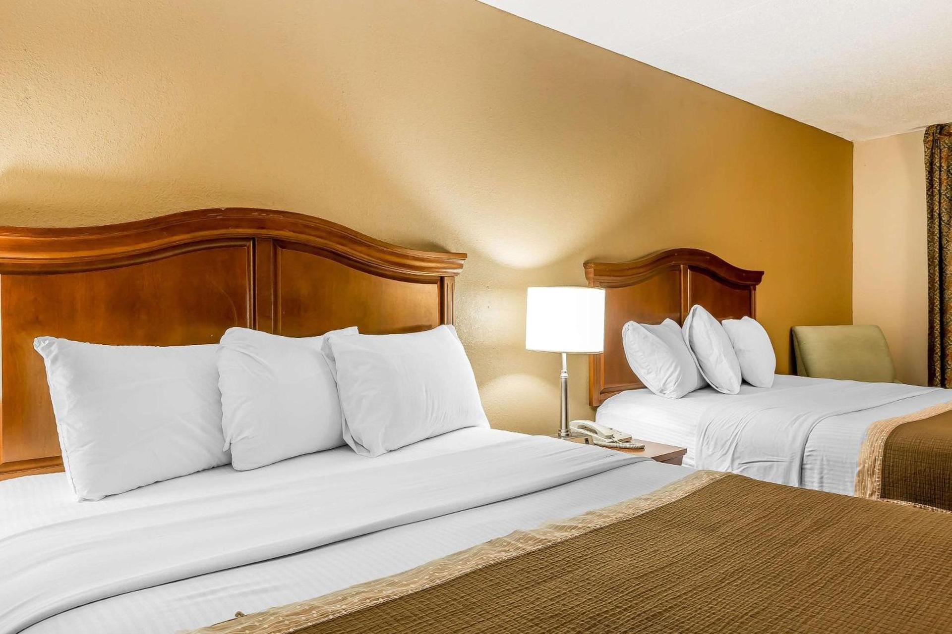 Rodeway Inn Knoxville East photo 15