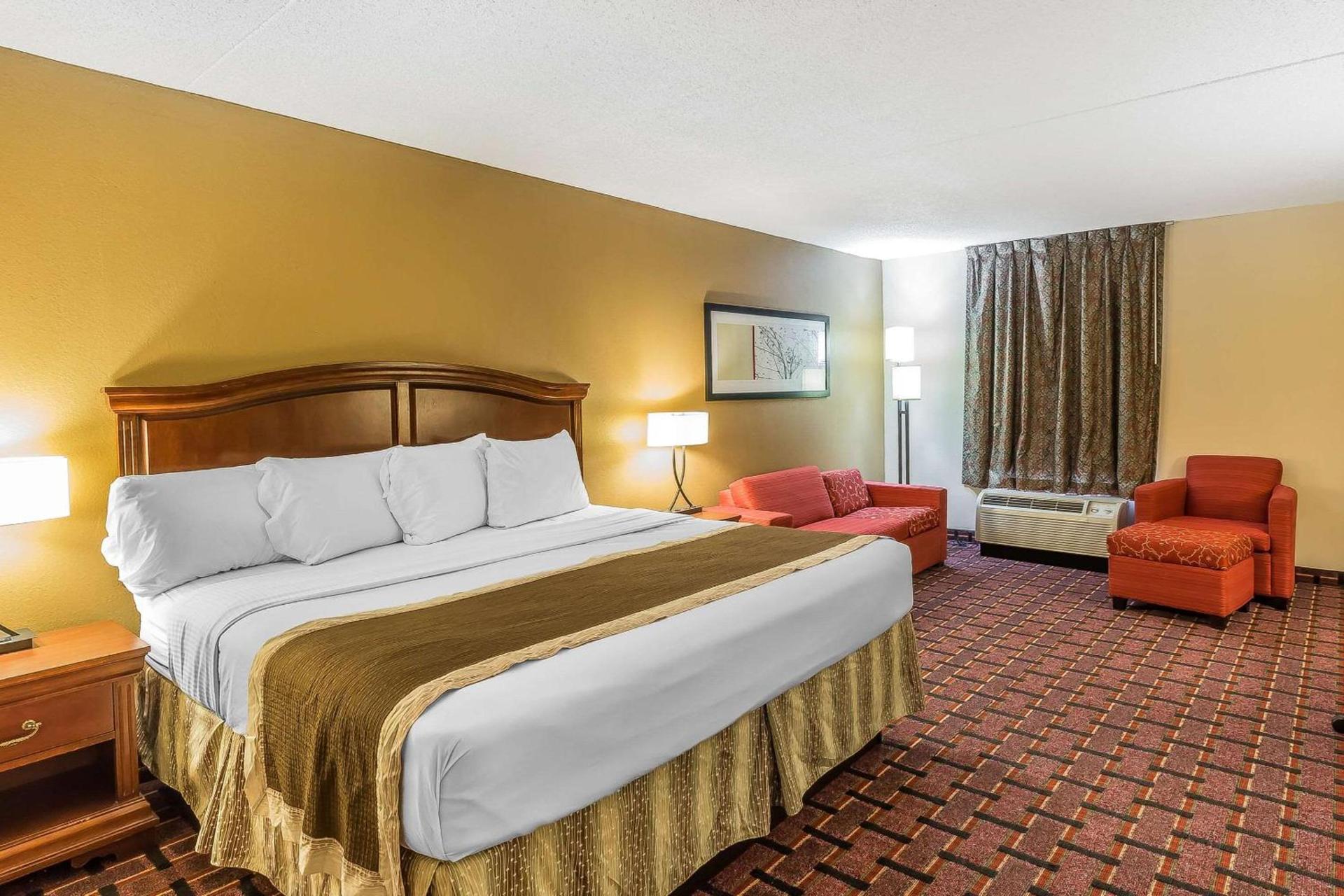 Rodeway Inn Knoxville East photo 14