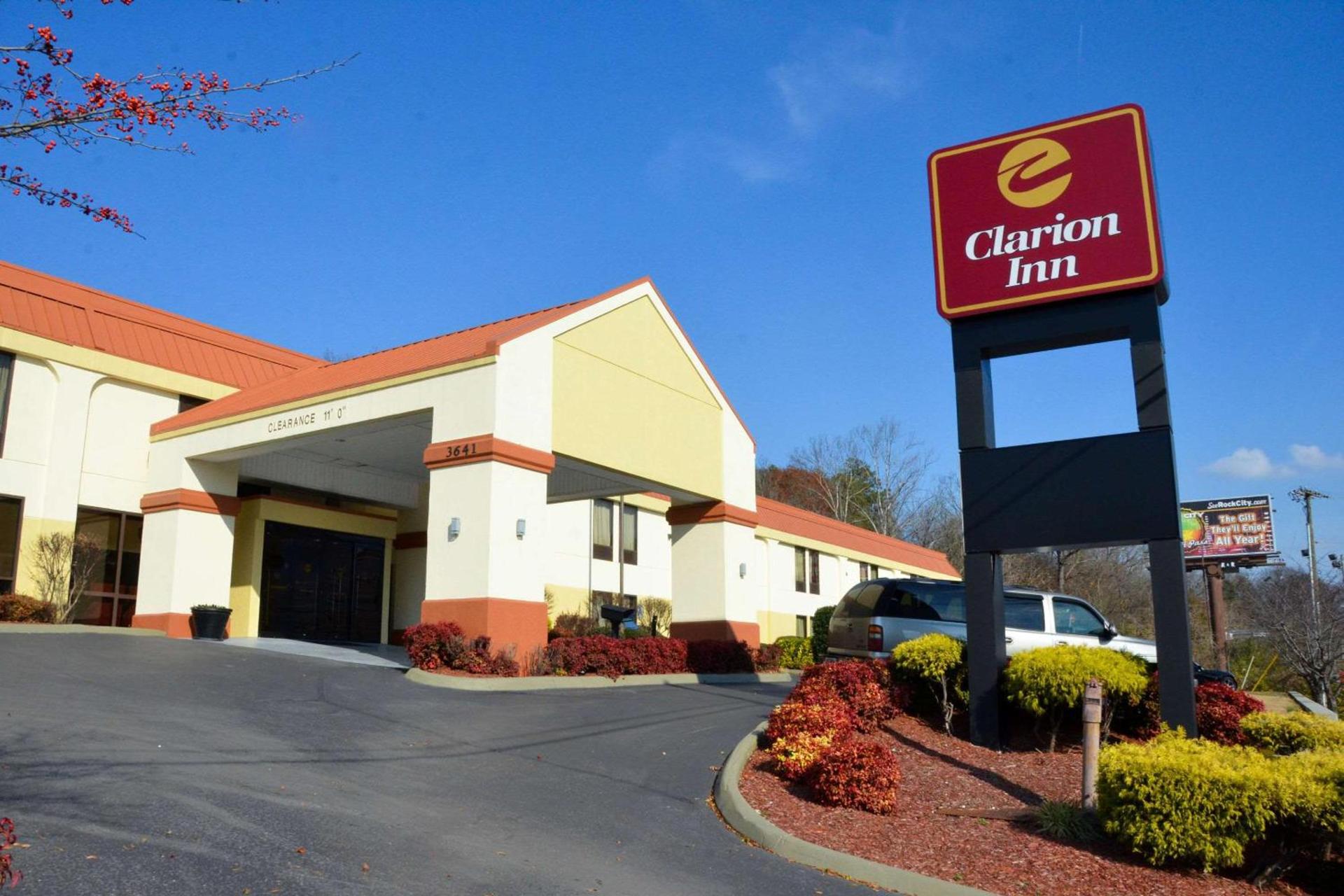 Clarion Inn near Lookout Mountain photo 2