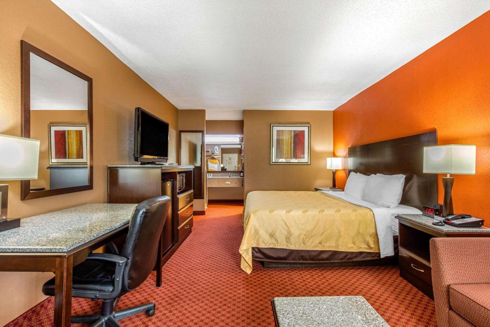 Quality Inn Kingston Springs photo 28