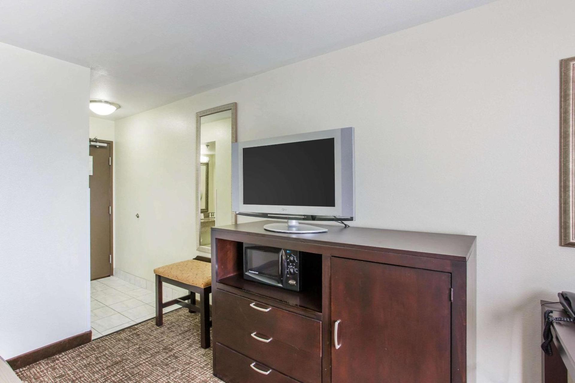 Comfort Inn Franklin Highway 96 photo 18