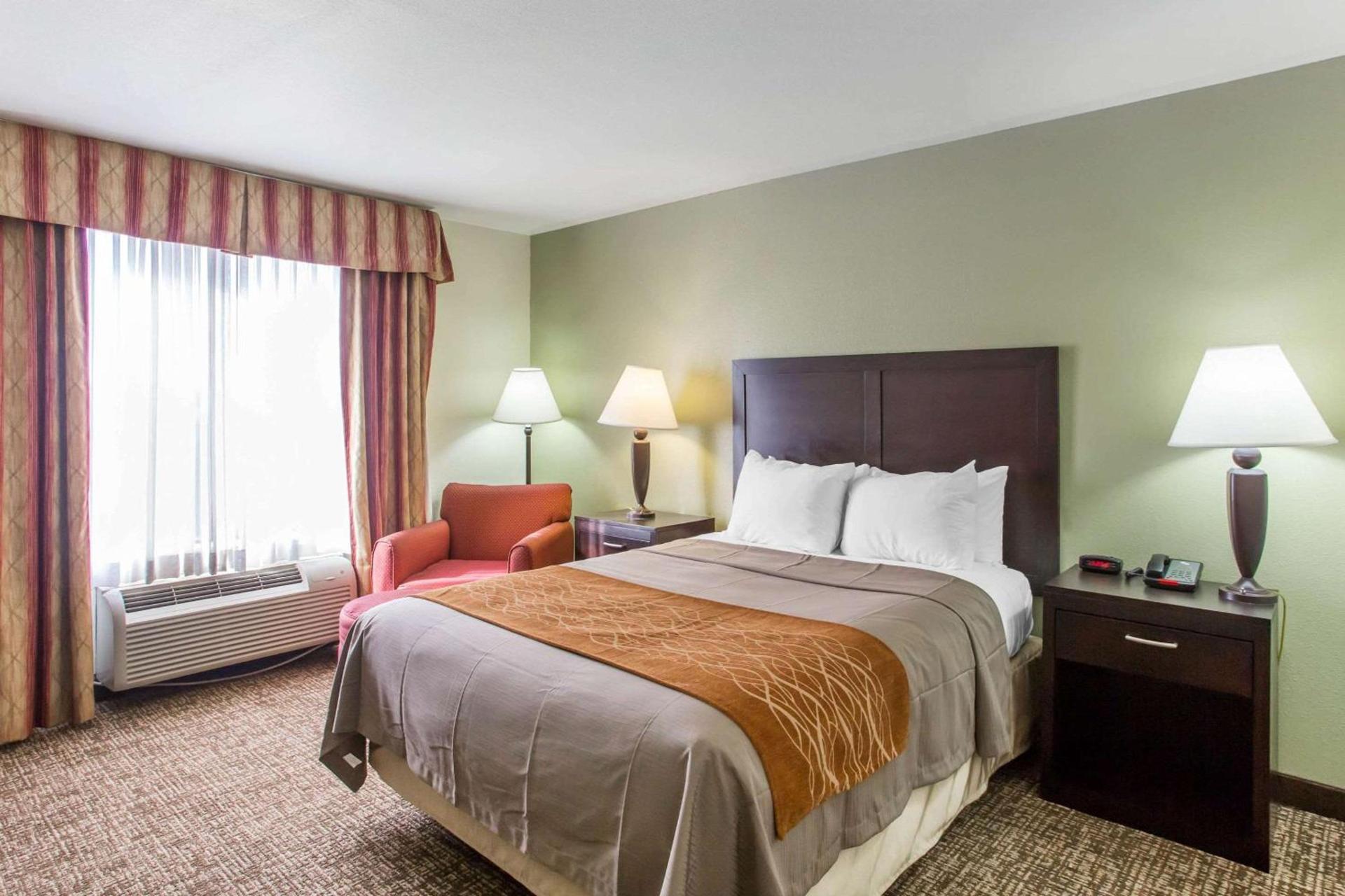 Comfort Inn Franklin Highway 96 photo 17