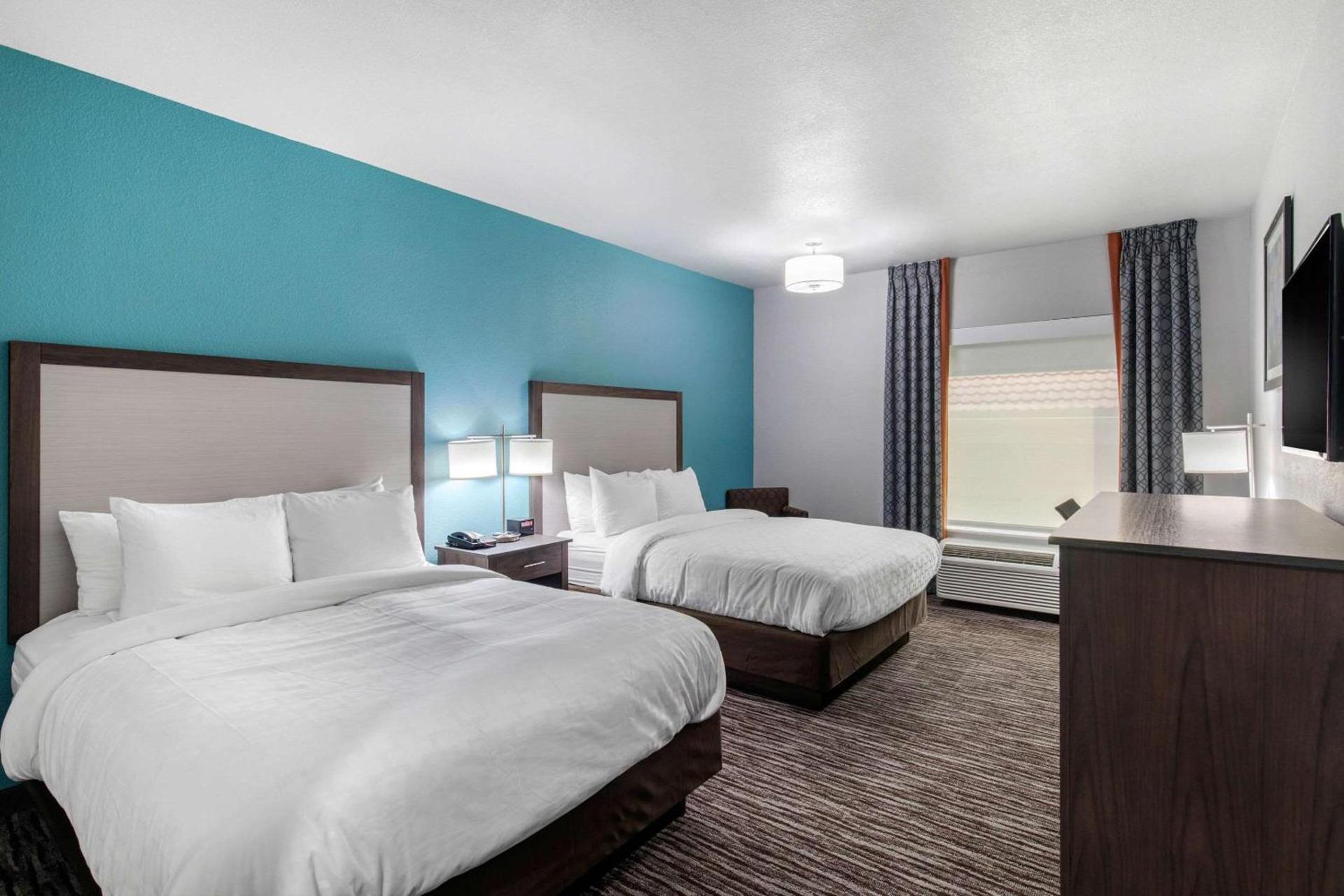 Clarion Inn & Suites DFW North photo 27