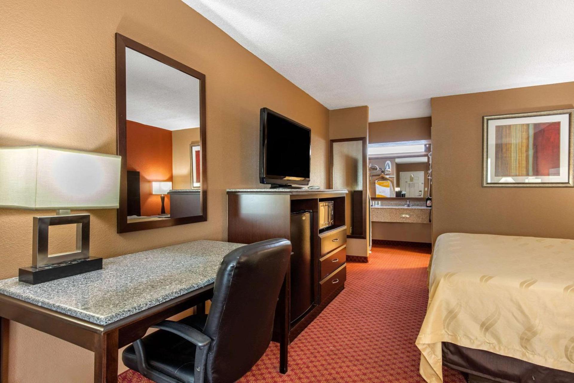 Quality Inn Kingston Springs photo 7