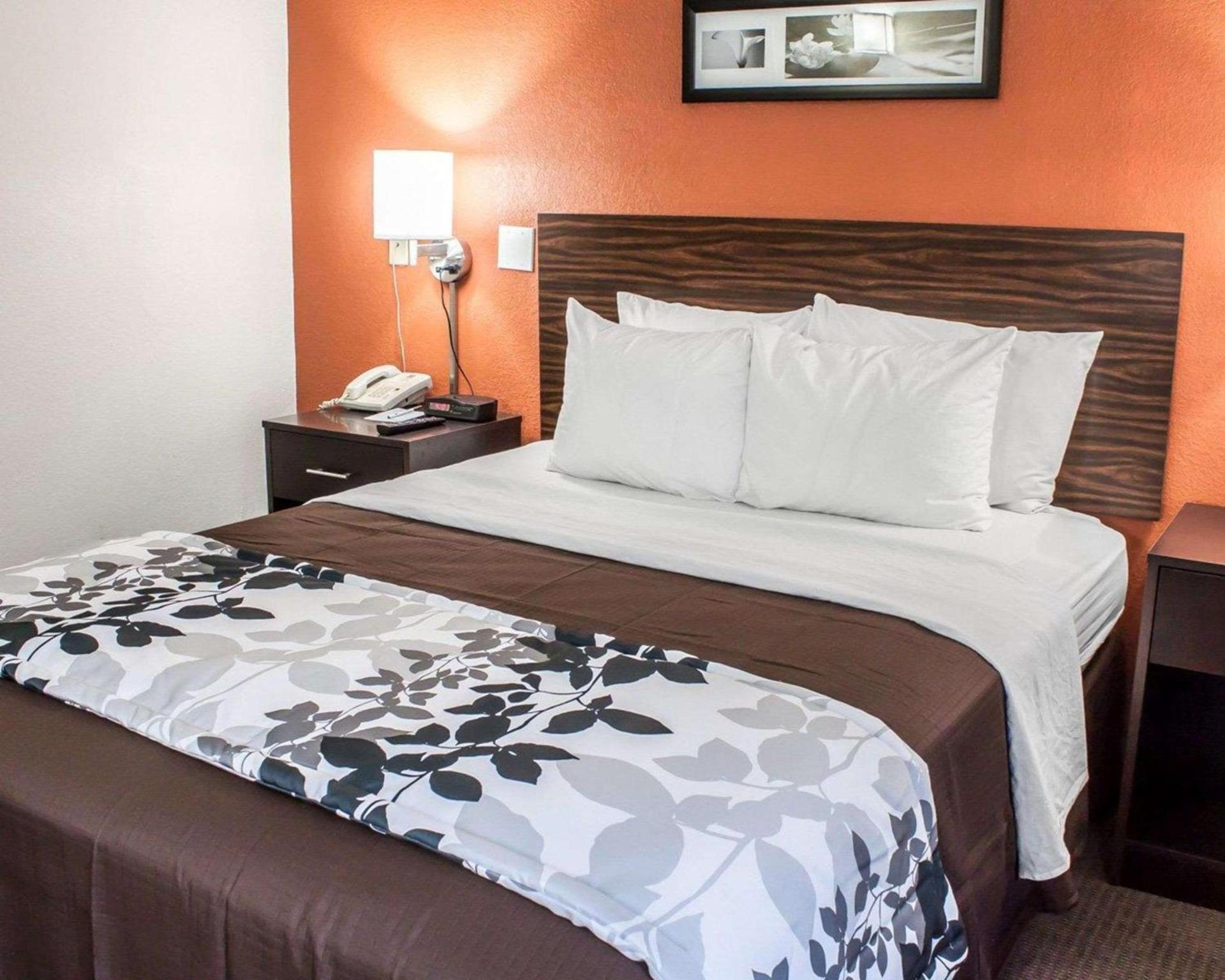 Sleep Inn Arlington Near Six Flags photo 13