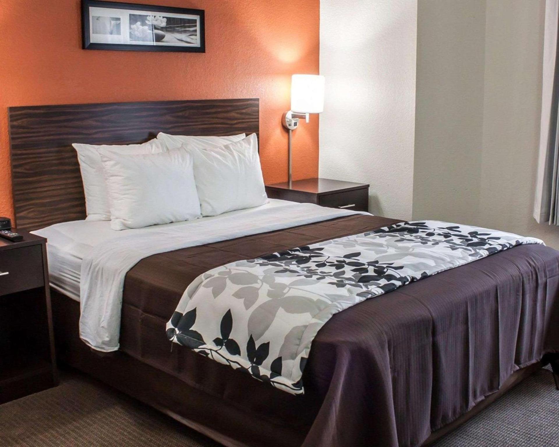 Sleep Inn Arlington Near Six Flags photo 20