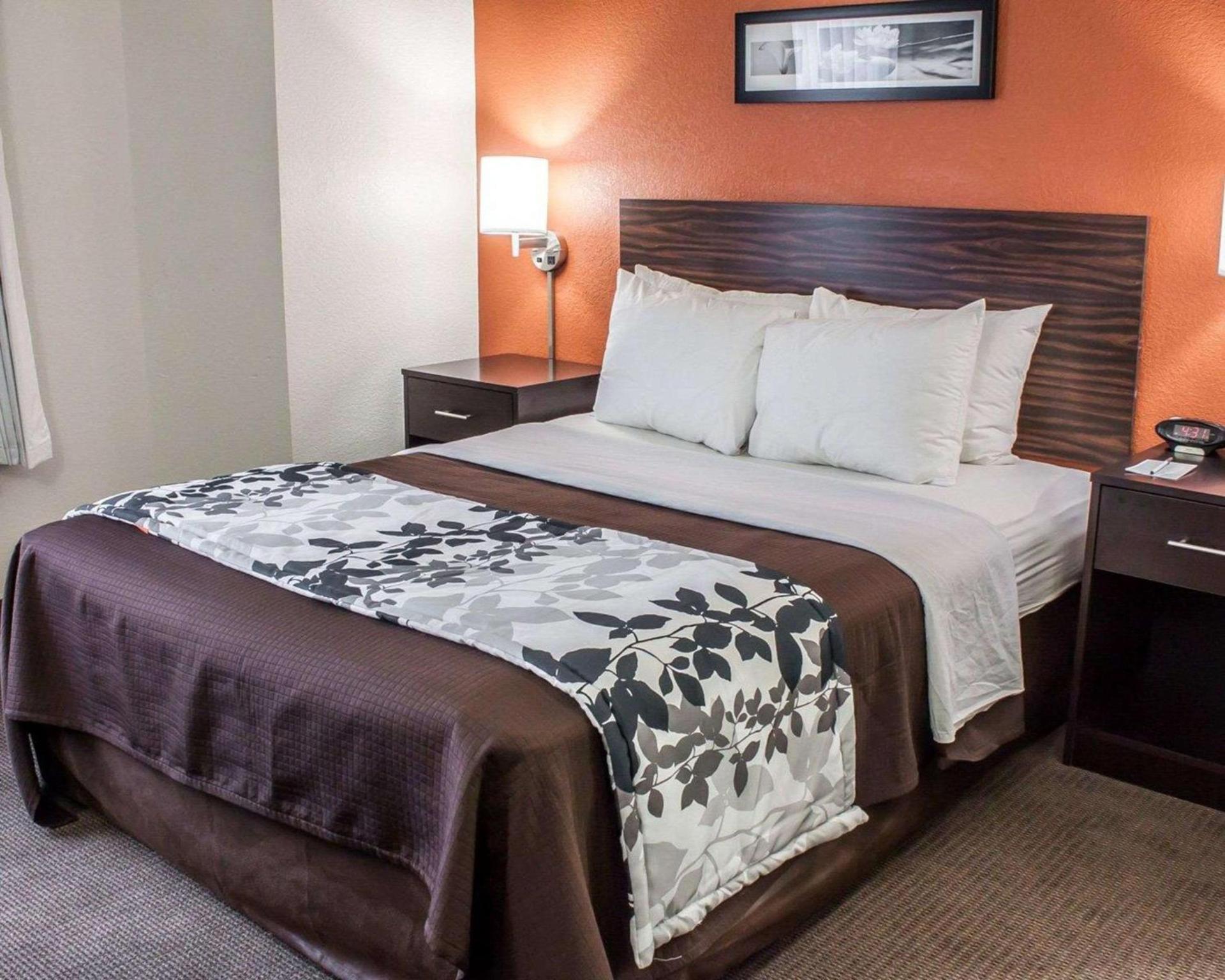 Sleep Inn Arlington Near Six Flags photo 7