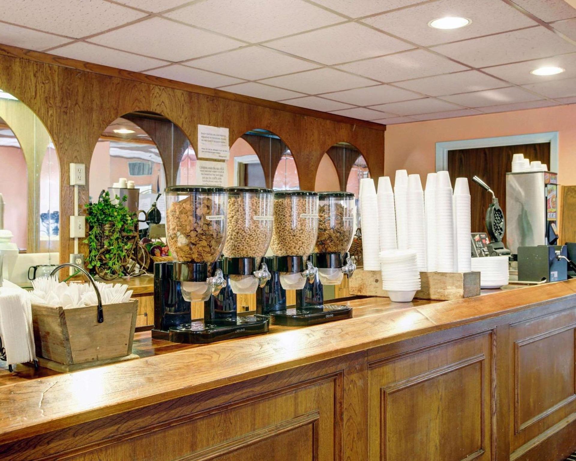 Rodeway Inn New Braunfels - San Antonio Area photo 7