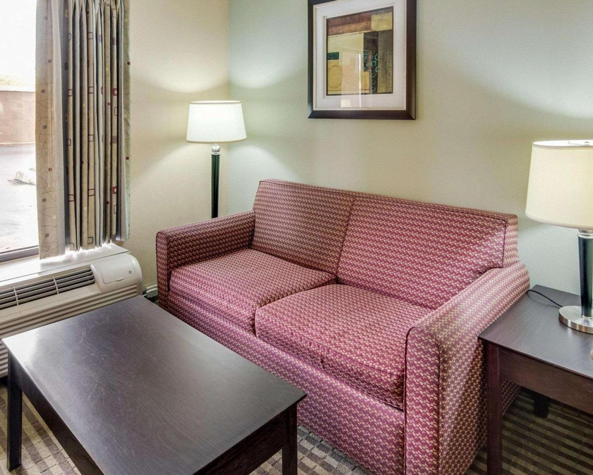 Quality Inn Mt Pleasant photo 30