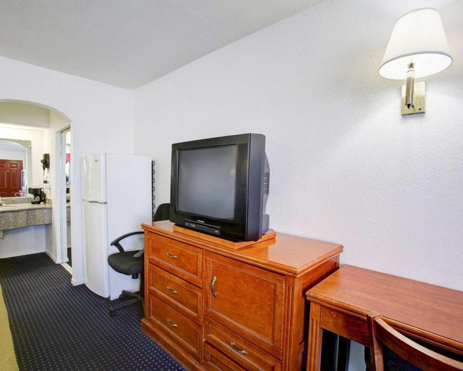 Econo Lodge Temple photo 6