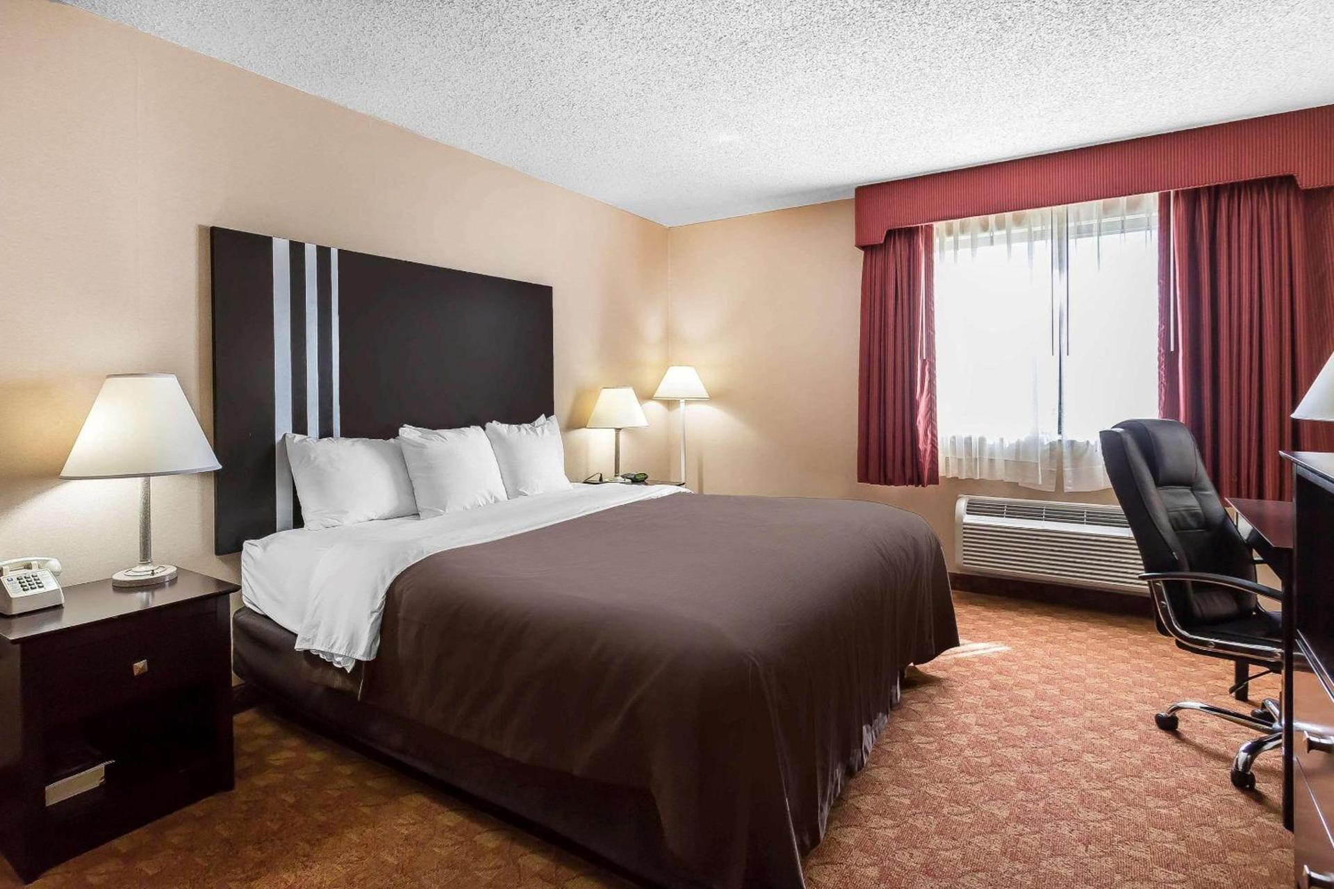 Quality Inn Dumas photo 9