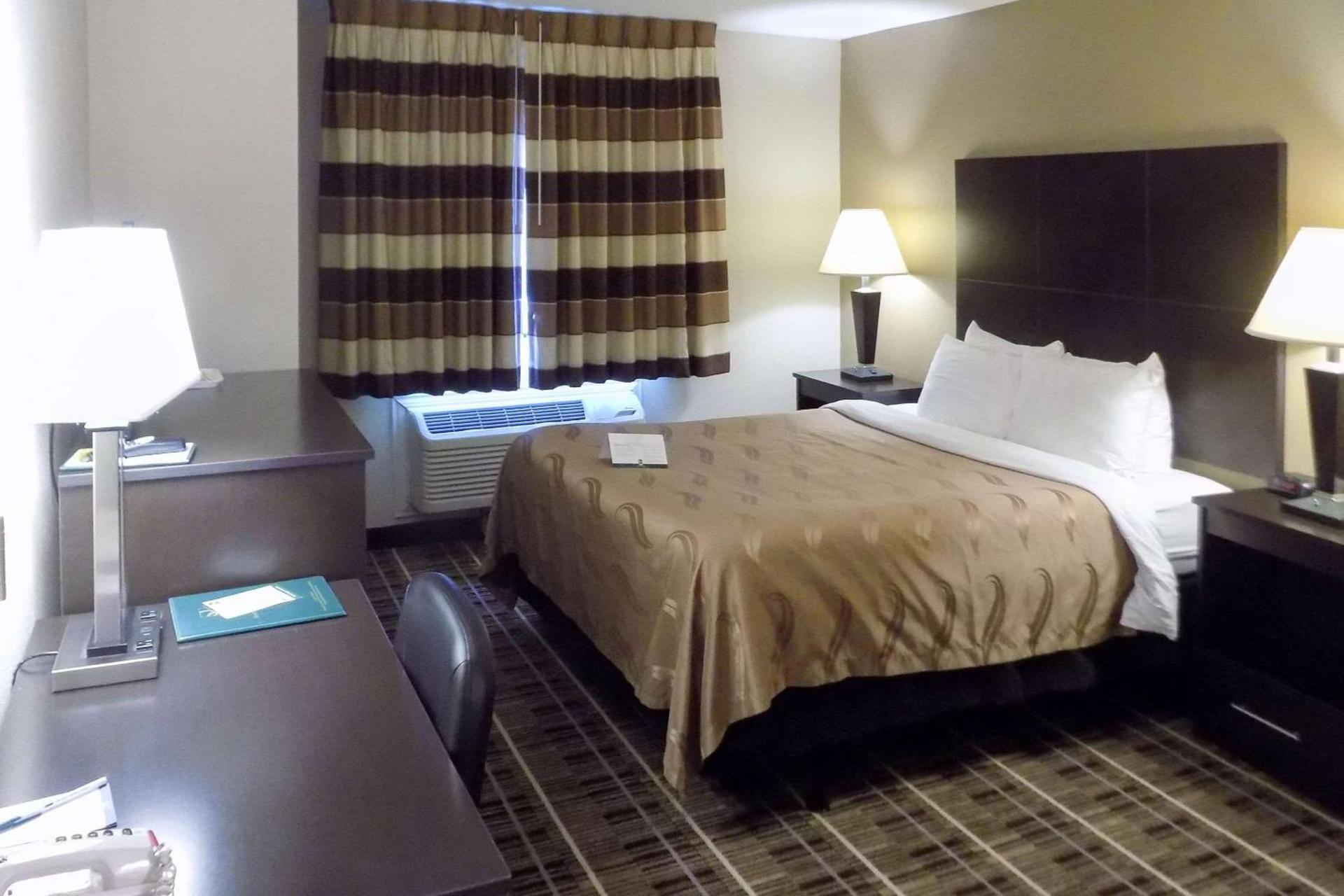 Quality Inn DFW Airport North photo 10