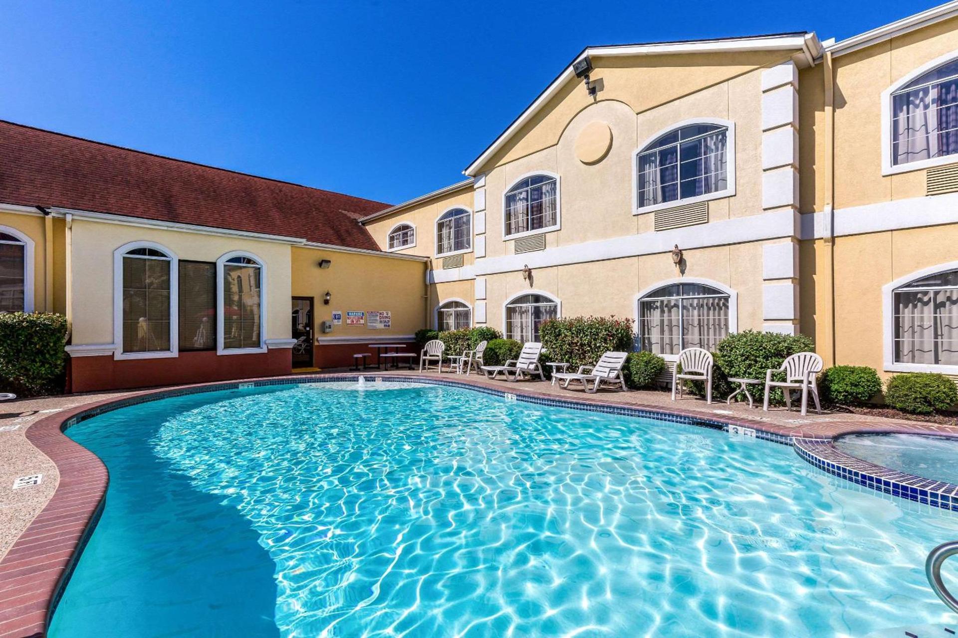 Studio 6 Suites Houston, TX - Spring photo 21