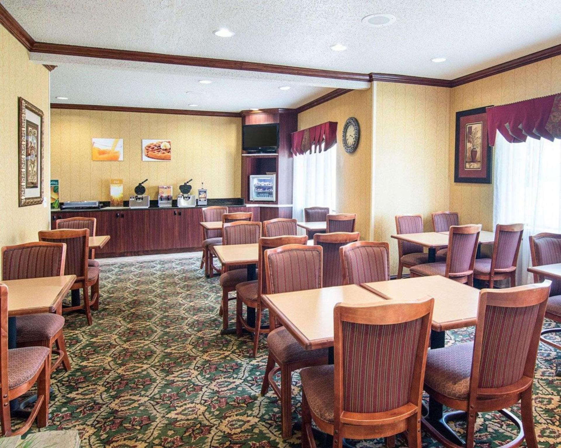 Quality Inn photo 29