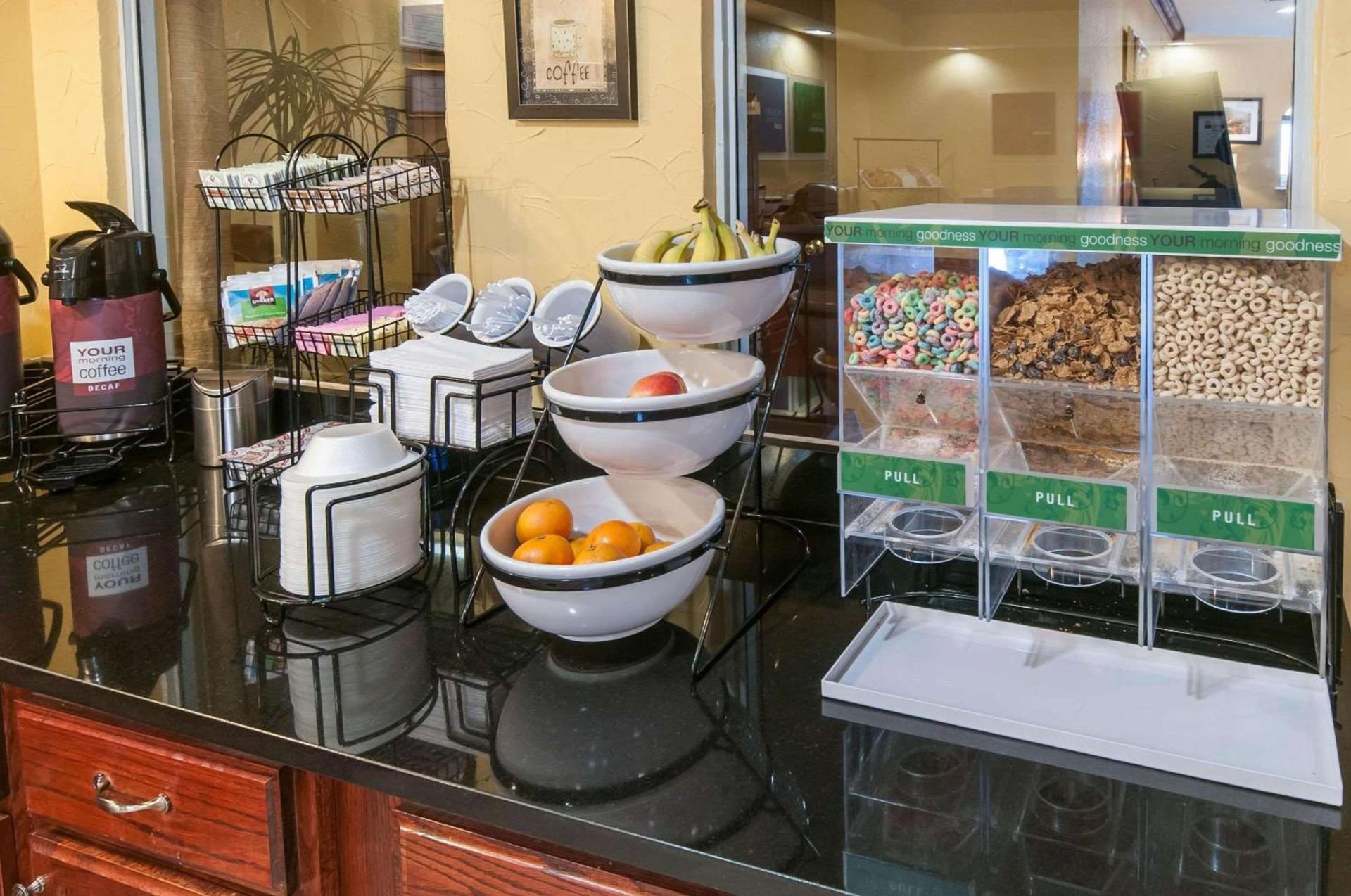 Comfort Inn North Conroe photo 37