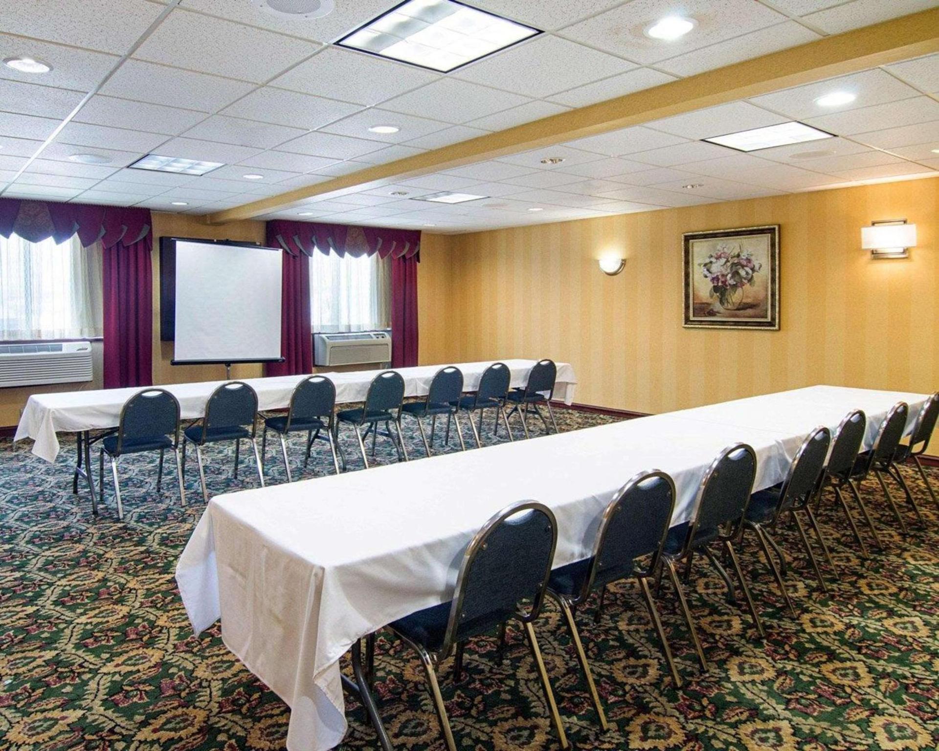 Quality Inn photo 26