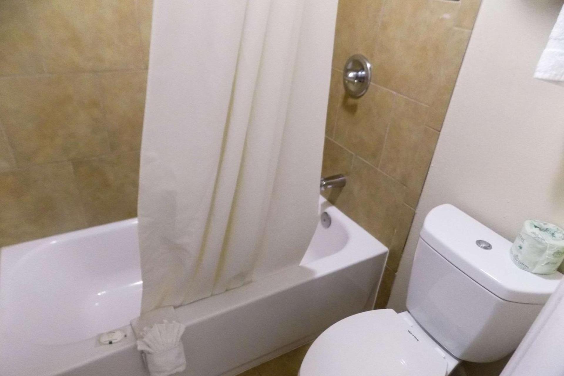 Quality Inn DFW Airport North photo 16