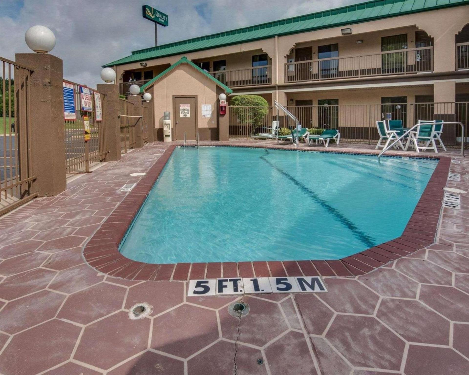 Quality Inn Mt Pleasant photo 9