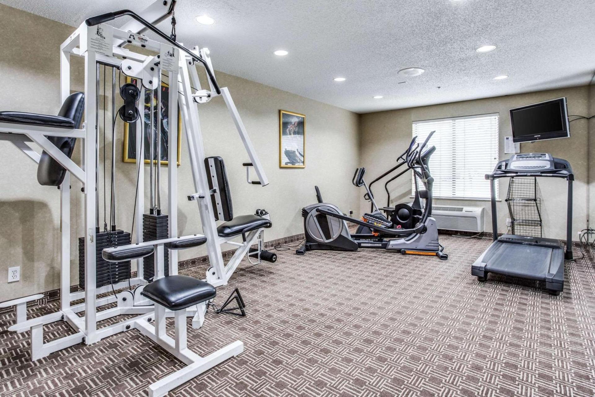 Comfort Inn & Suites Love Field-Dallas Market Center photo 20