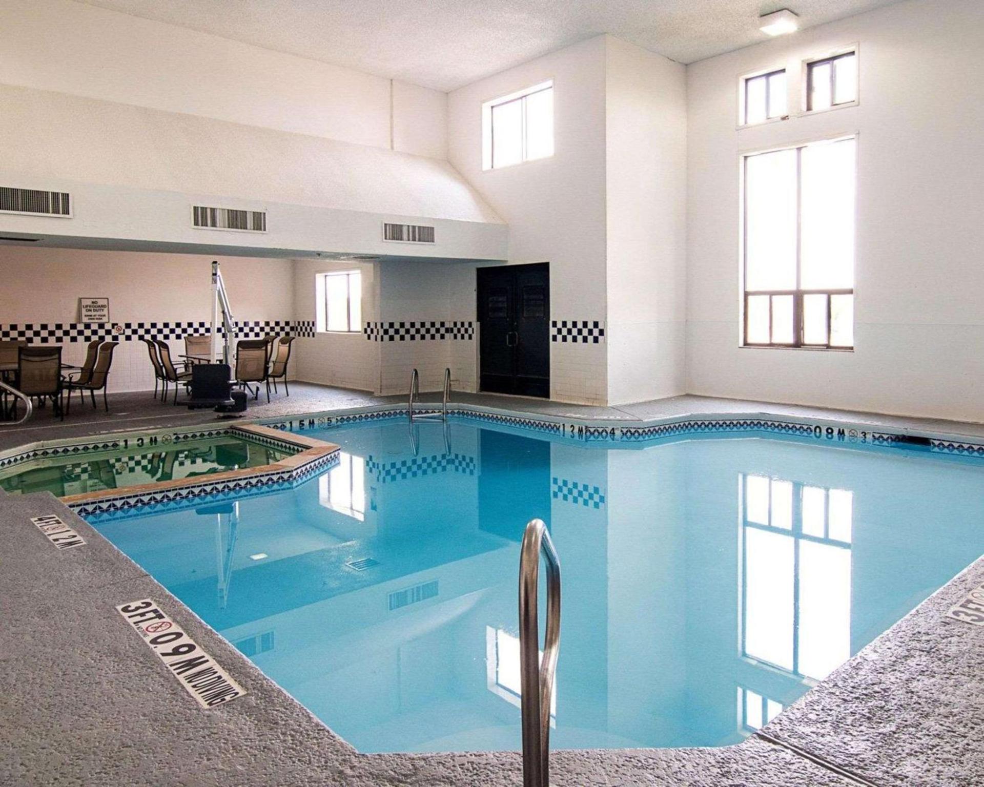 Quality Inn photo 22