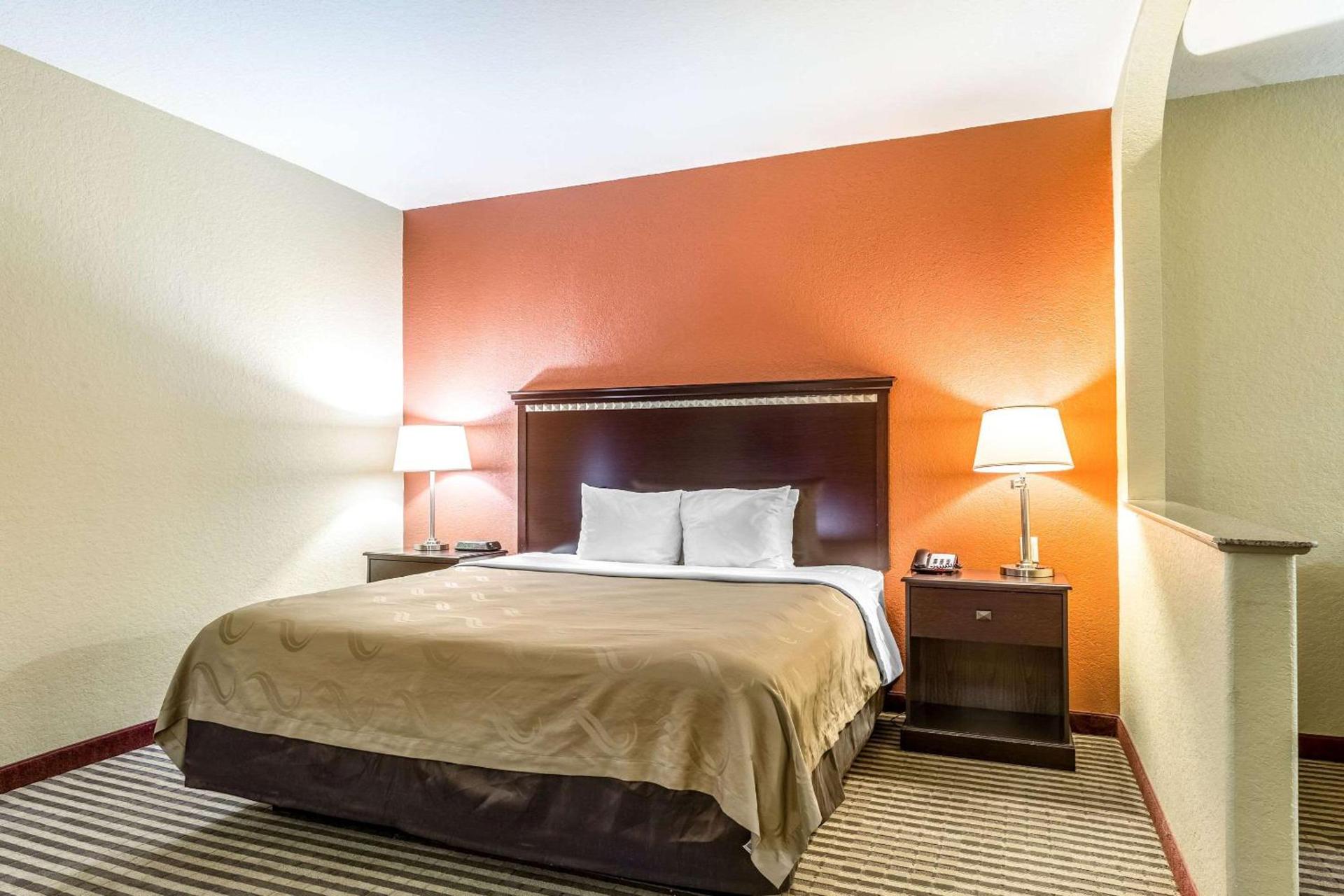 Studio 6 Suites Houston, TX - Spring photo 14