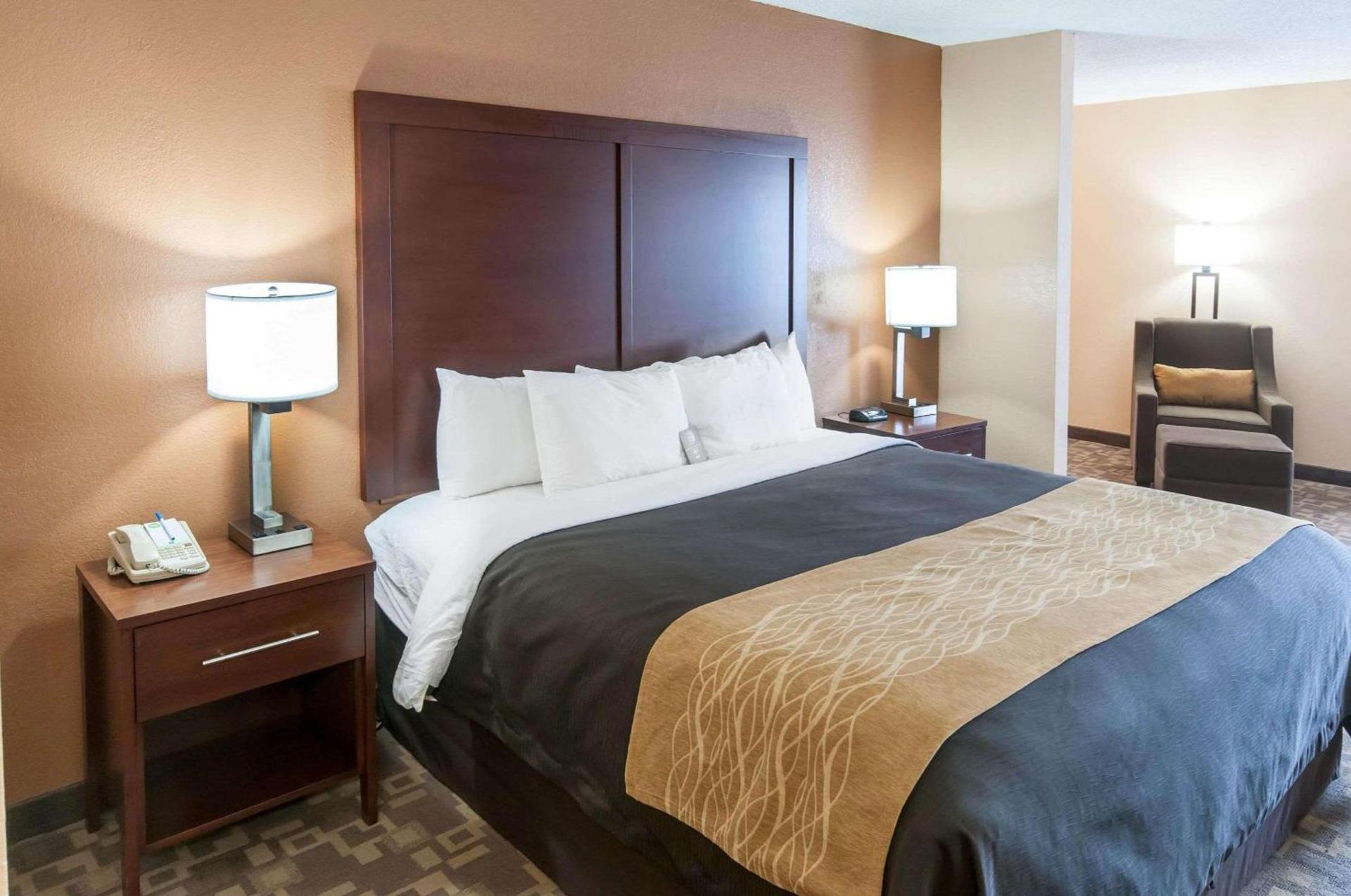 Comfort Inn North Conroe photo 26