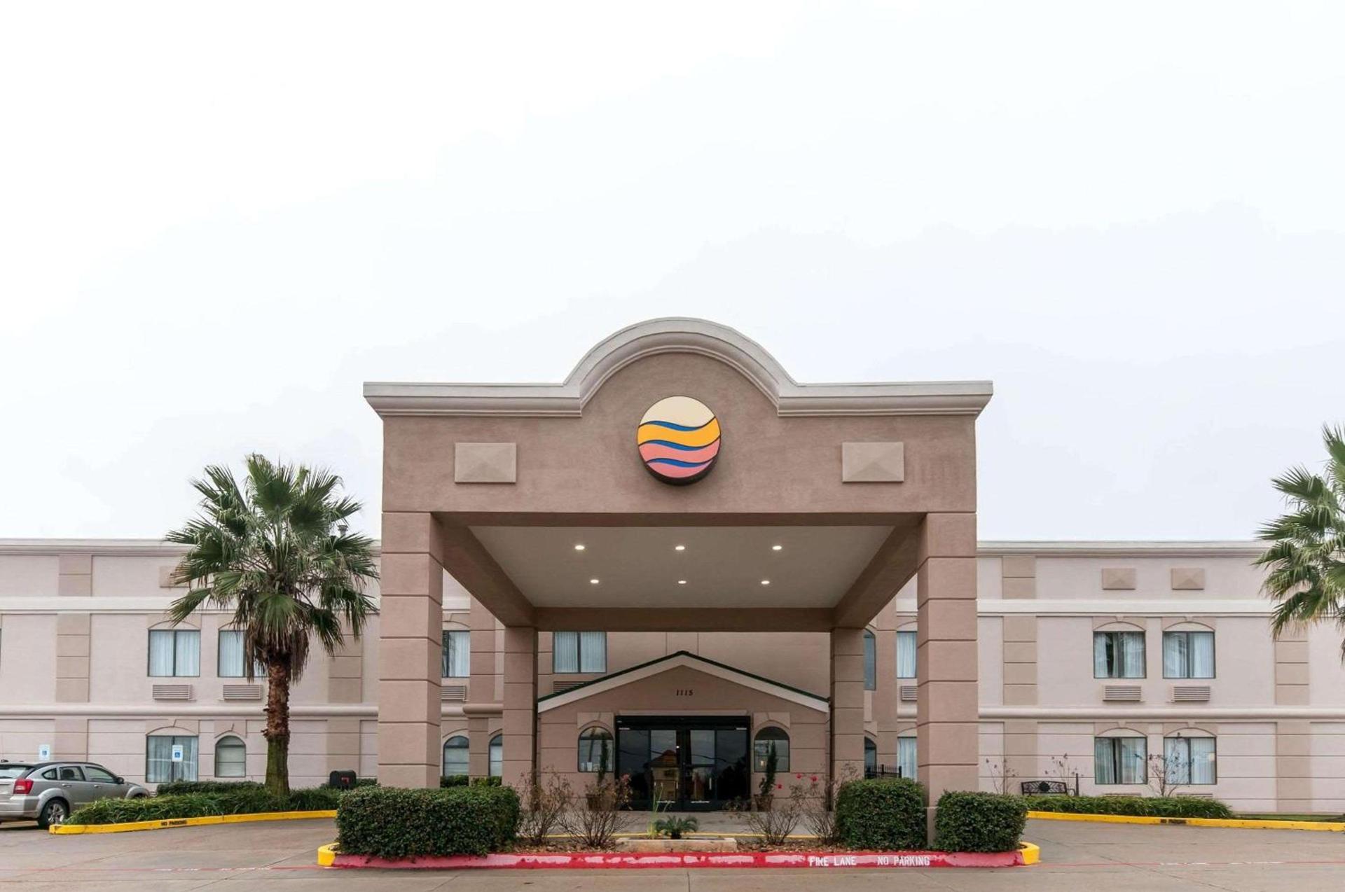 Comfort Inn North Conroe photo 3