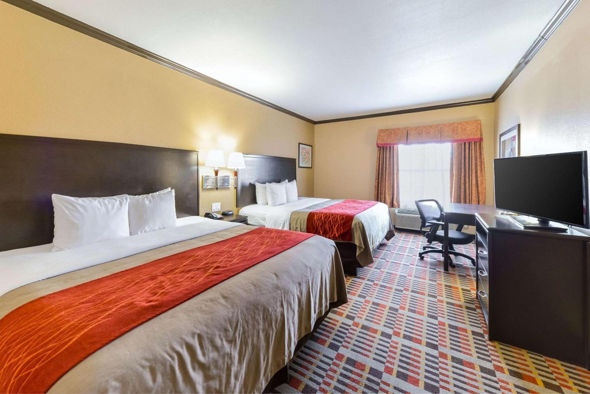 Quality Inn & Suites Lubbock South photo 13