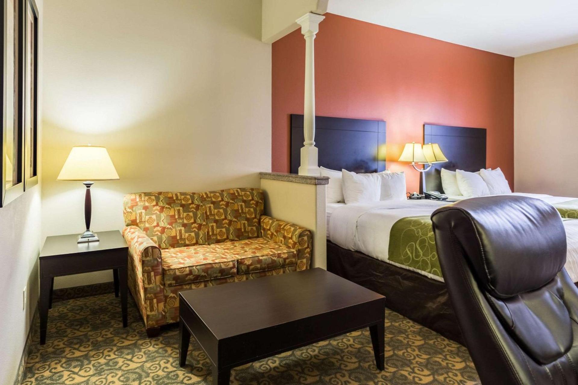 Comfort Suites Westchase Houston Energy Corridor photo 10