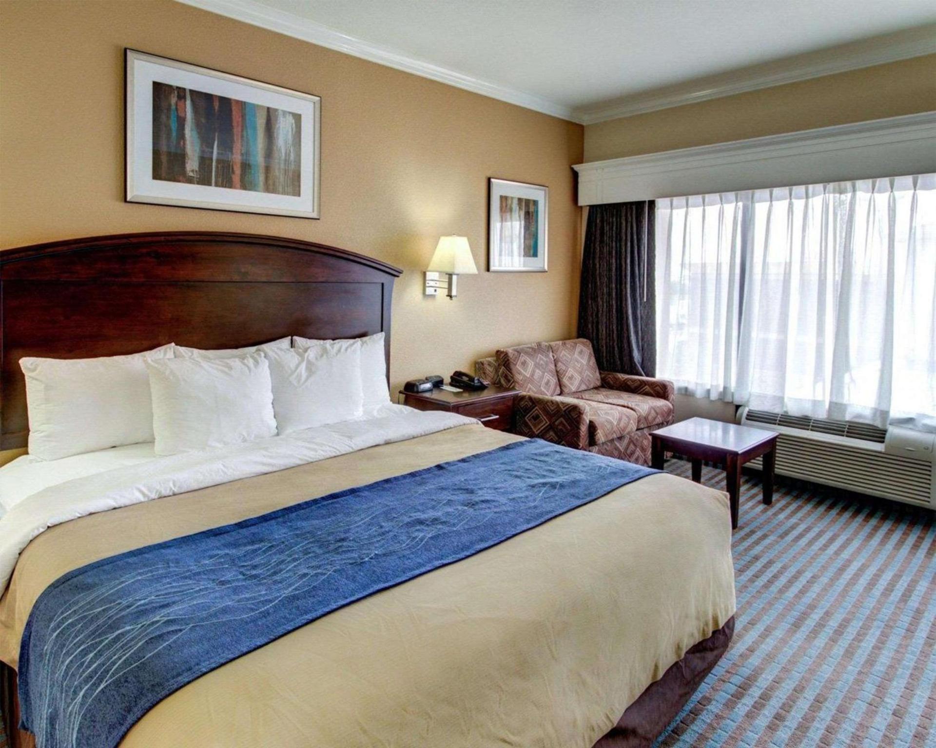 Comfort Inn Corsicana East photo 16