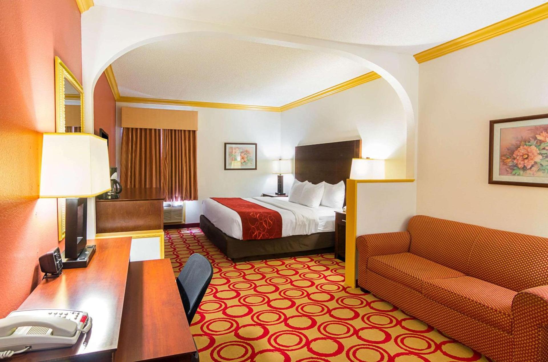 Quality Suites Lubbock Southwest photo 19