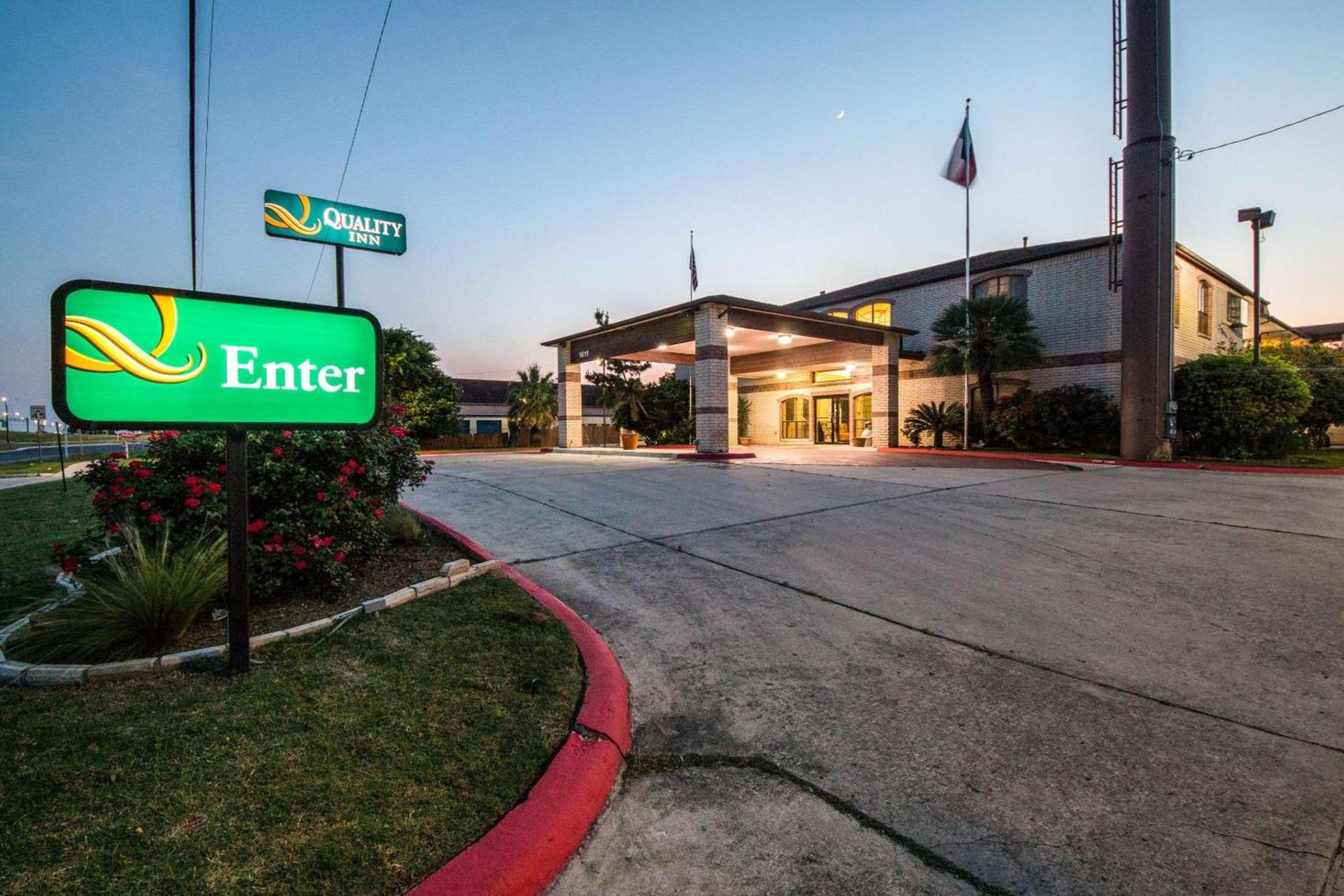 Quality Inn University near Downtown photo 4