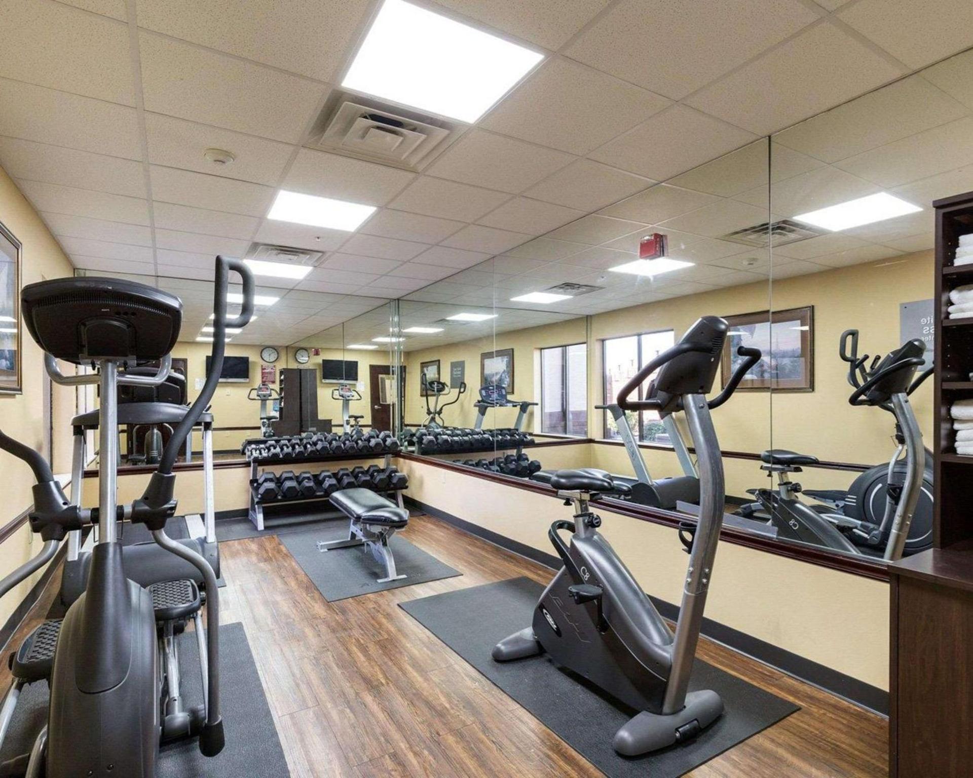 Comfort Suites Lake Jackson Clute photo 20