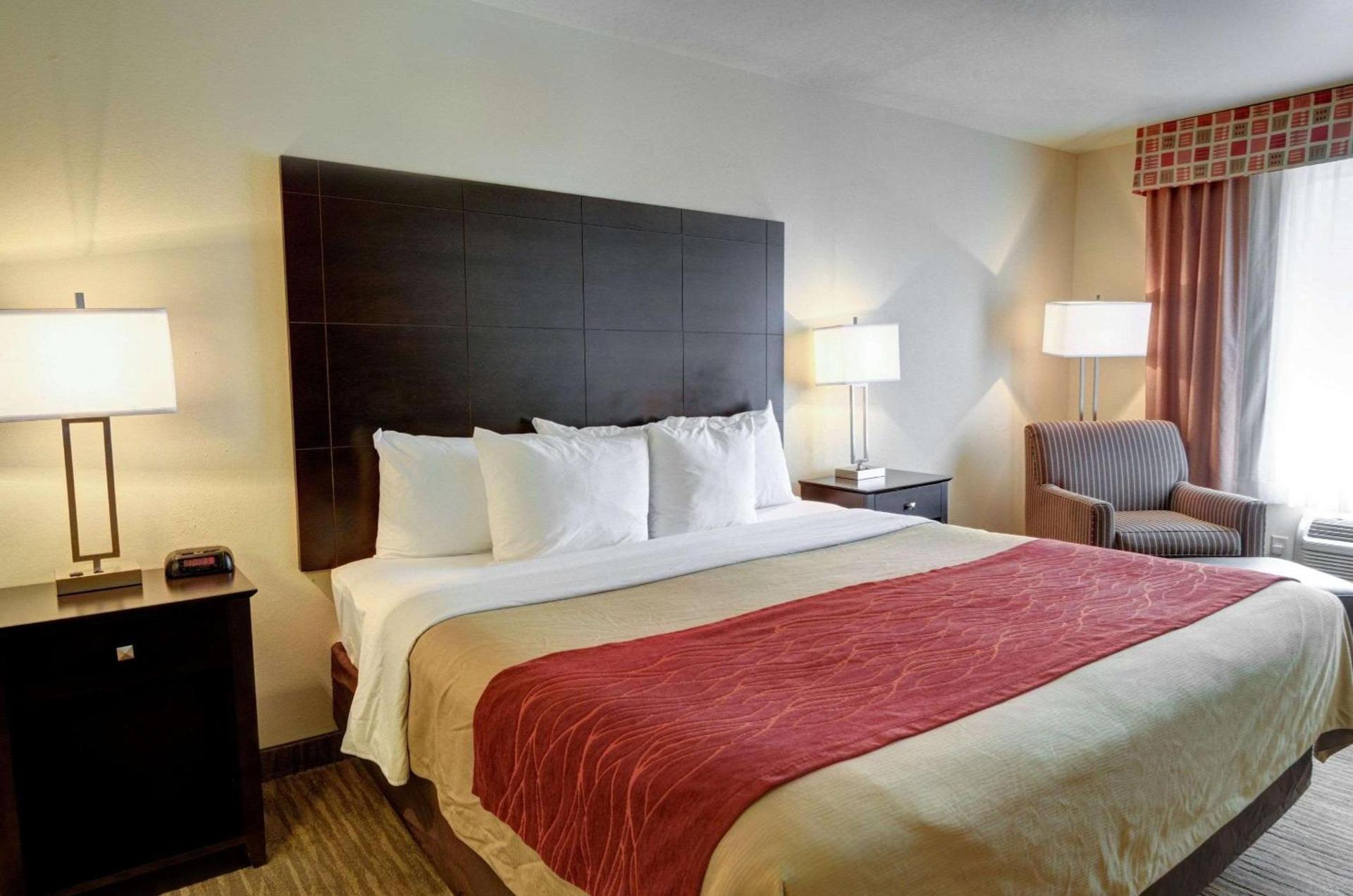 Comfort Inn & Suites Amarillo West Near Medical Center photo 19