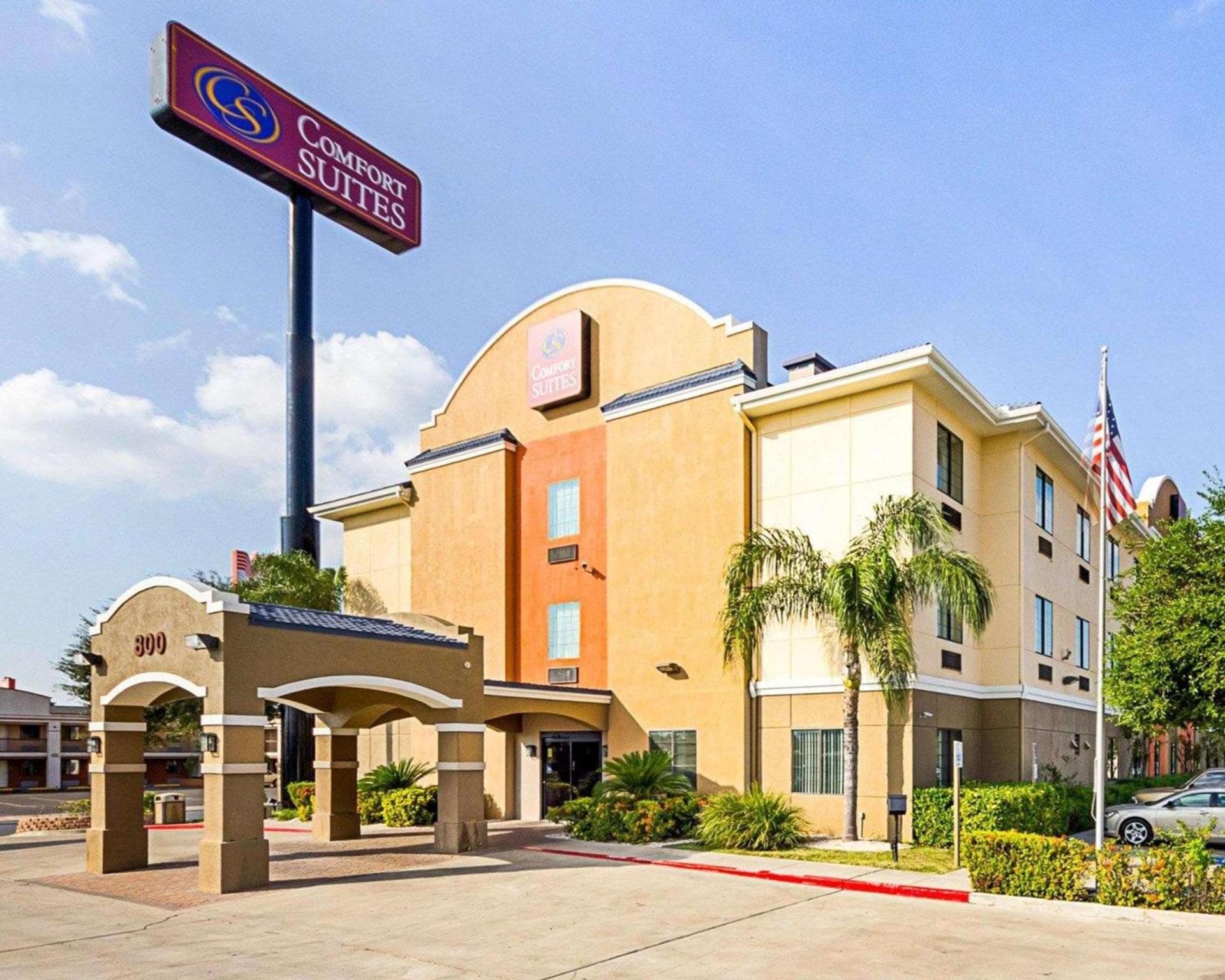 Comfort Suites McAllen Airport and La Plaza Mall photo 1