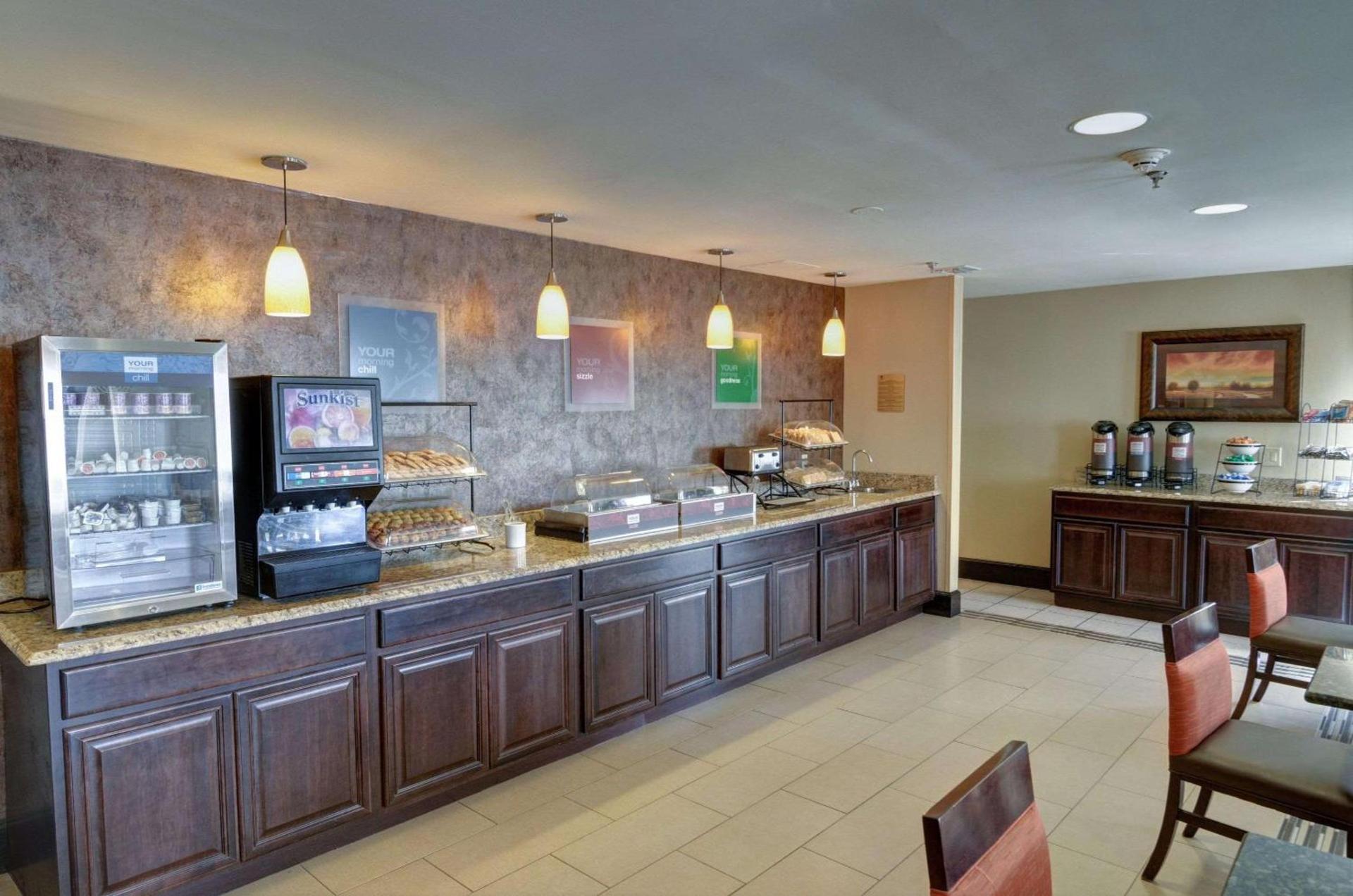 Comfort Inn & Suites Amarillo West Near Medical Center photo 8