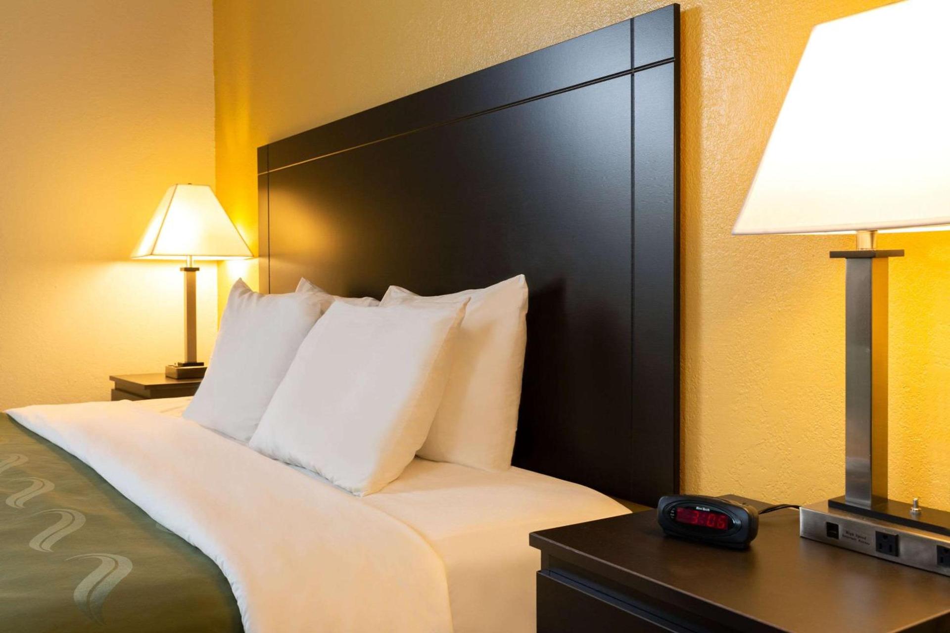 Quality Inn at Arlington Highlands photo 18