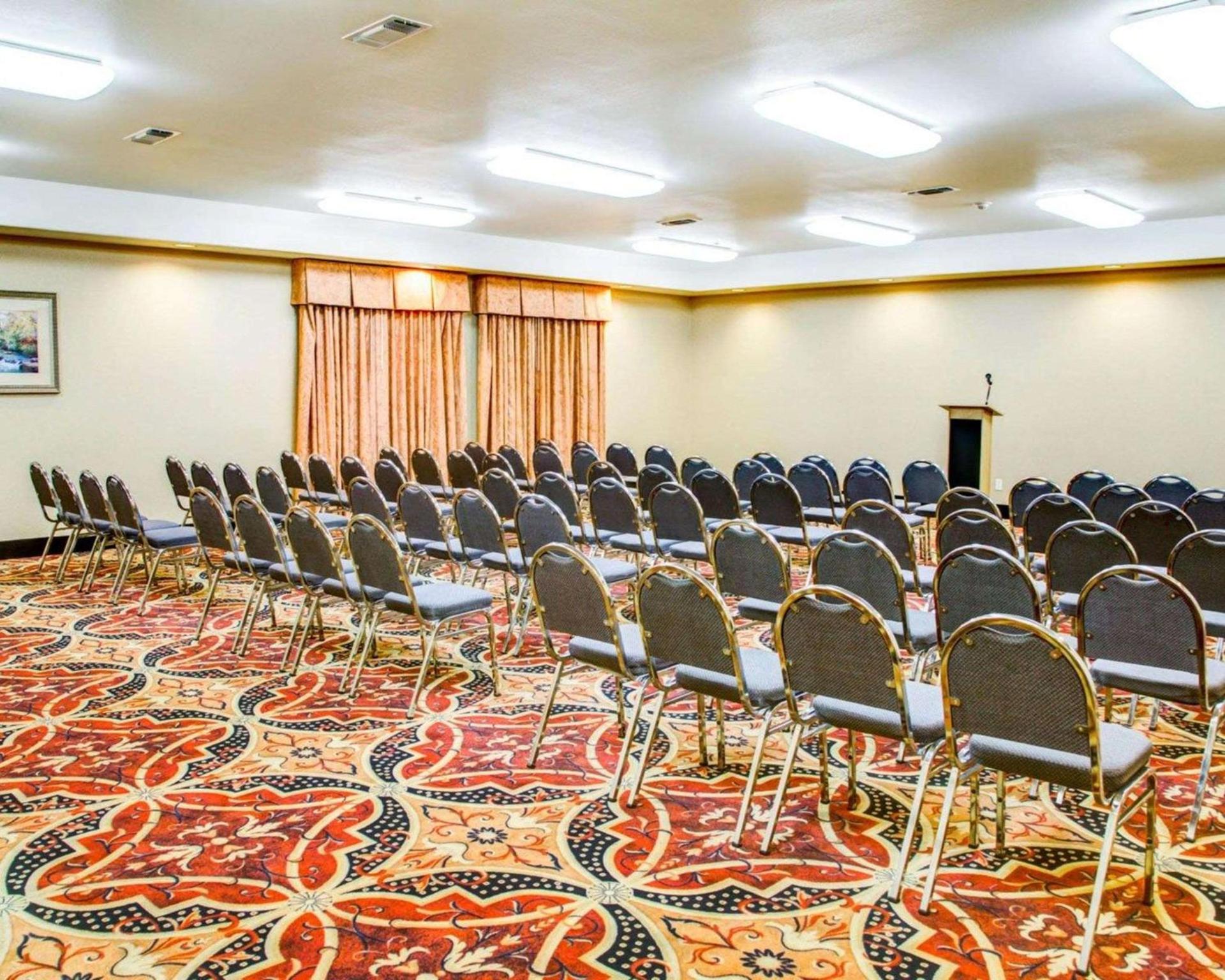 Comfort Suites Tyler South photo 25