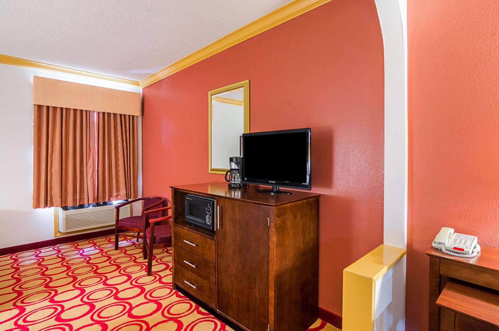 Quality Suites Lubbock Southwest photo 23