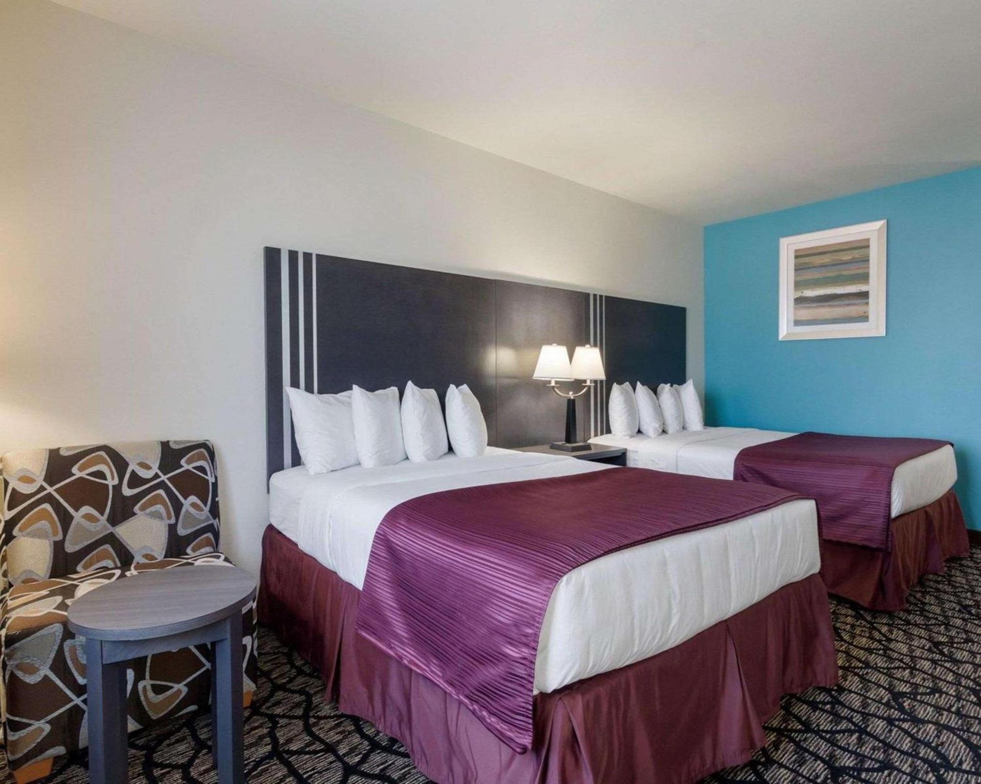 Quality Inn Buffalo photo 14