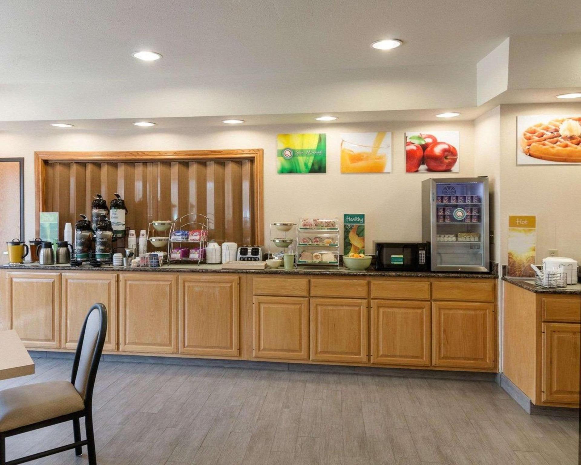 Quality Inn Buffalo photo 20
