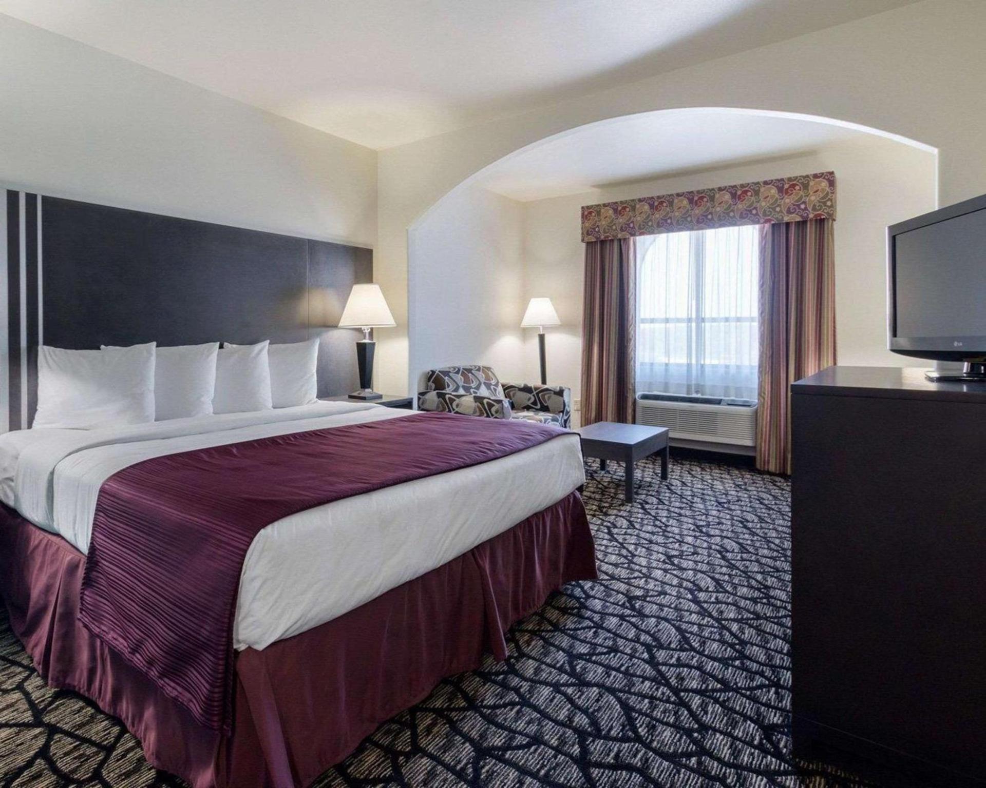 Quality Inn Buffalo photo 12