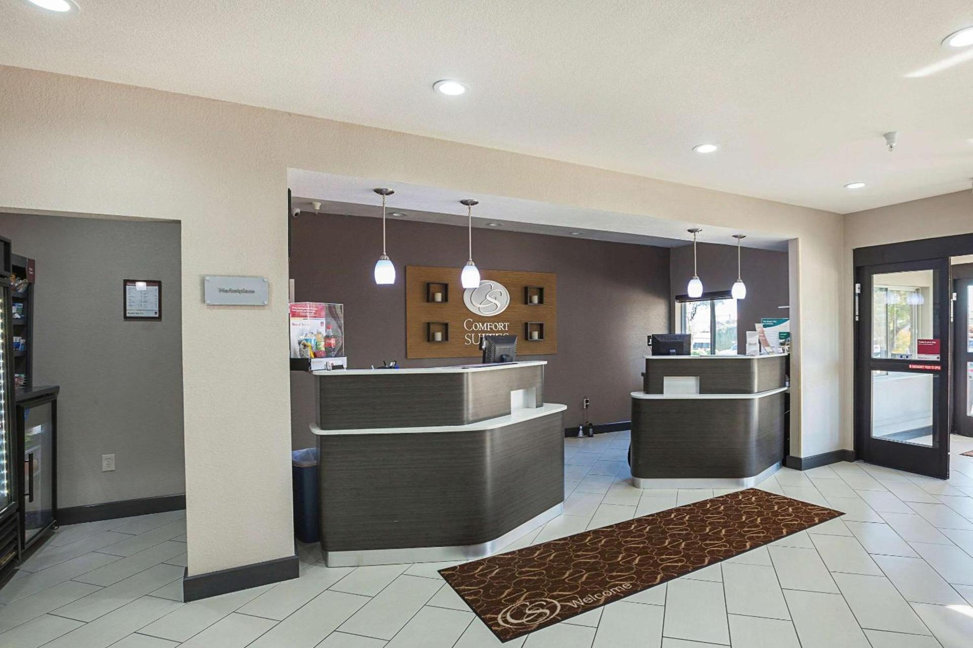 Comfort Suites Lewisville - Dallas photo 6
